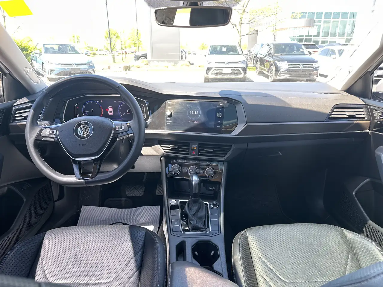 Volkswagen Jetta снимка Volkswagen Jetta