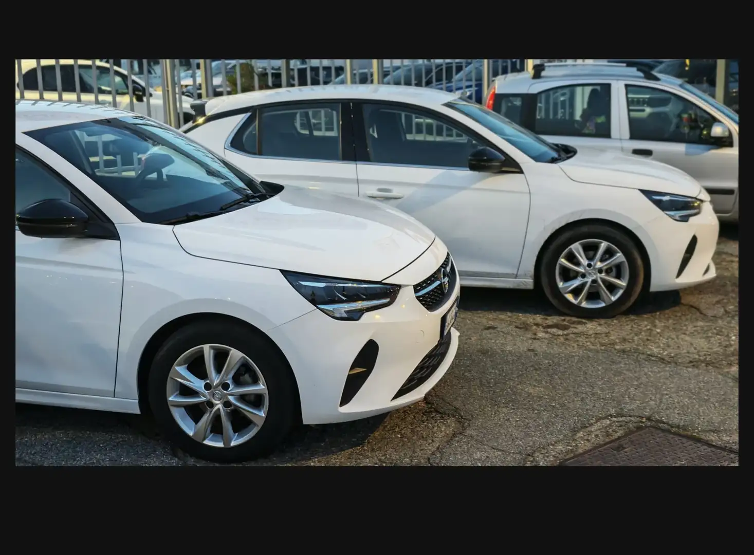 Opel Corsa Corsa 1.2 Elegance Blanc - 2