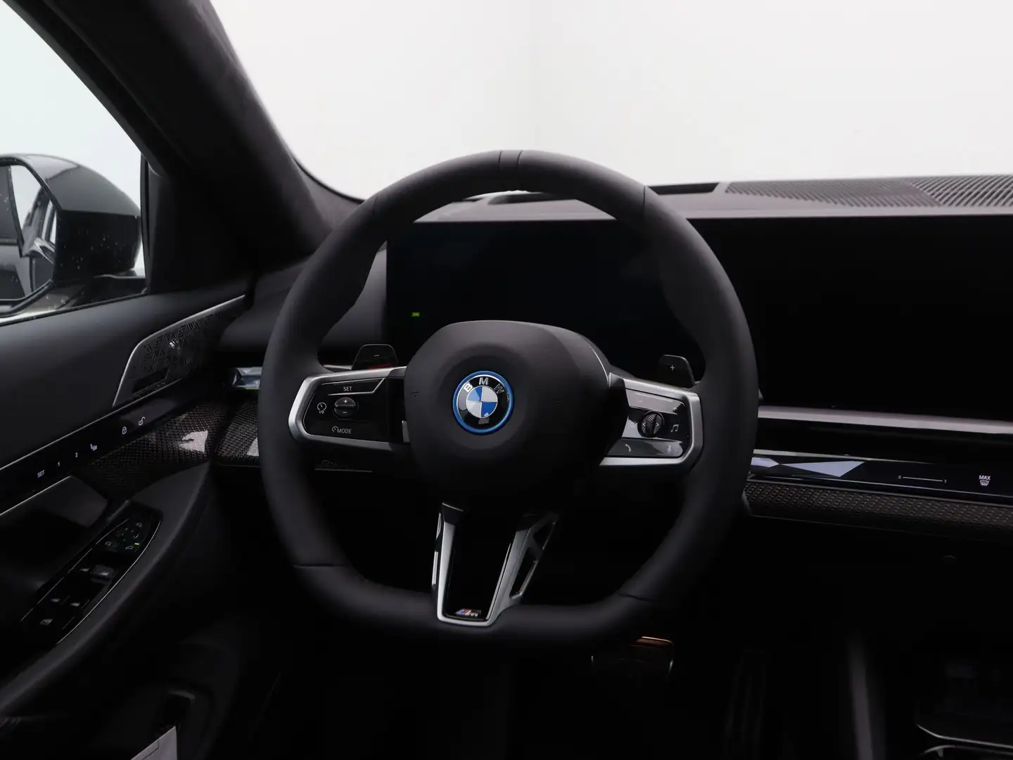 BMW 550 5 Serie 550e xDrive Noir - 2