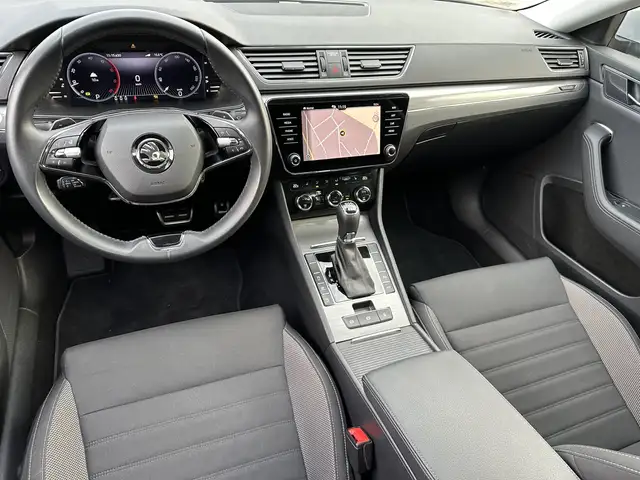 Skoda Superb view 15