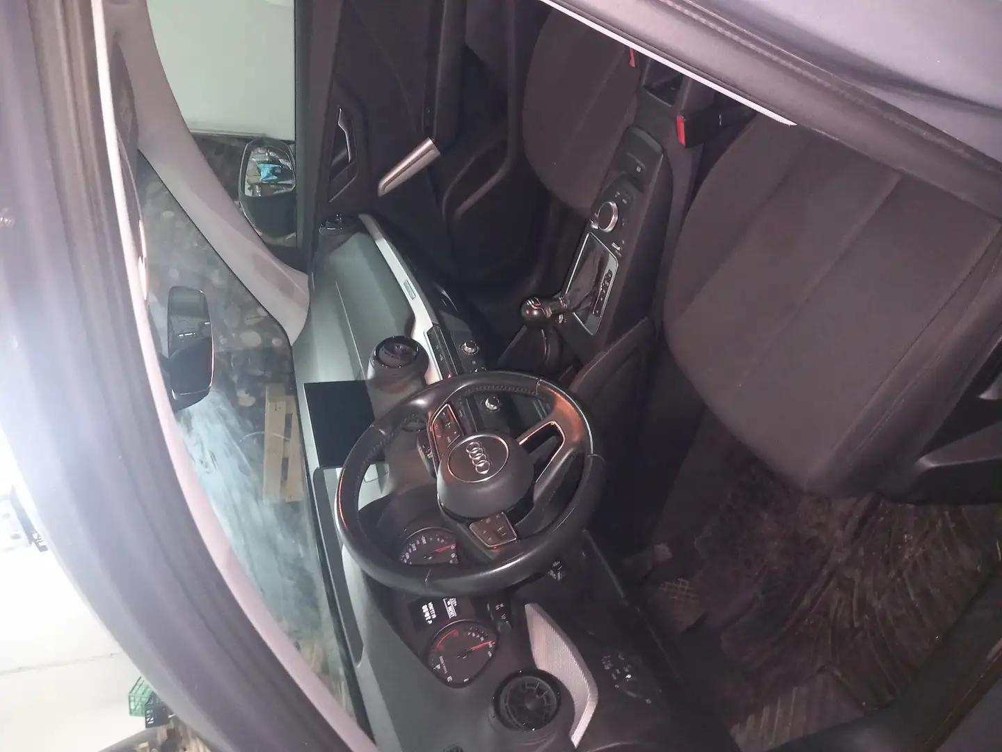 Audi Q2 1.6 tdi Business s-tronic - 2
