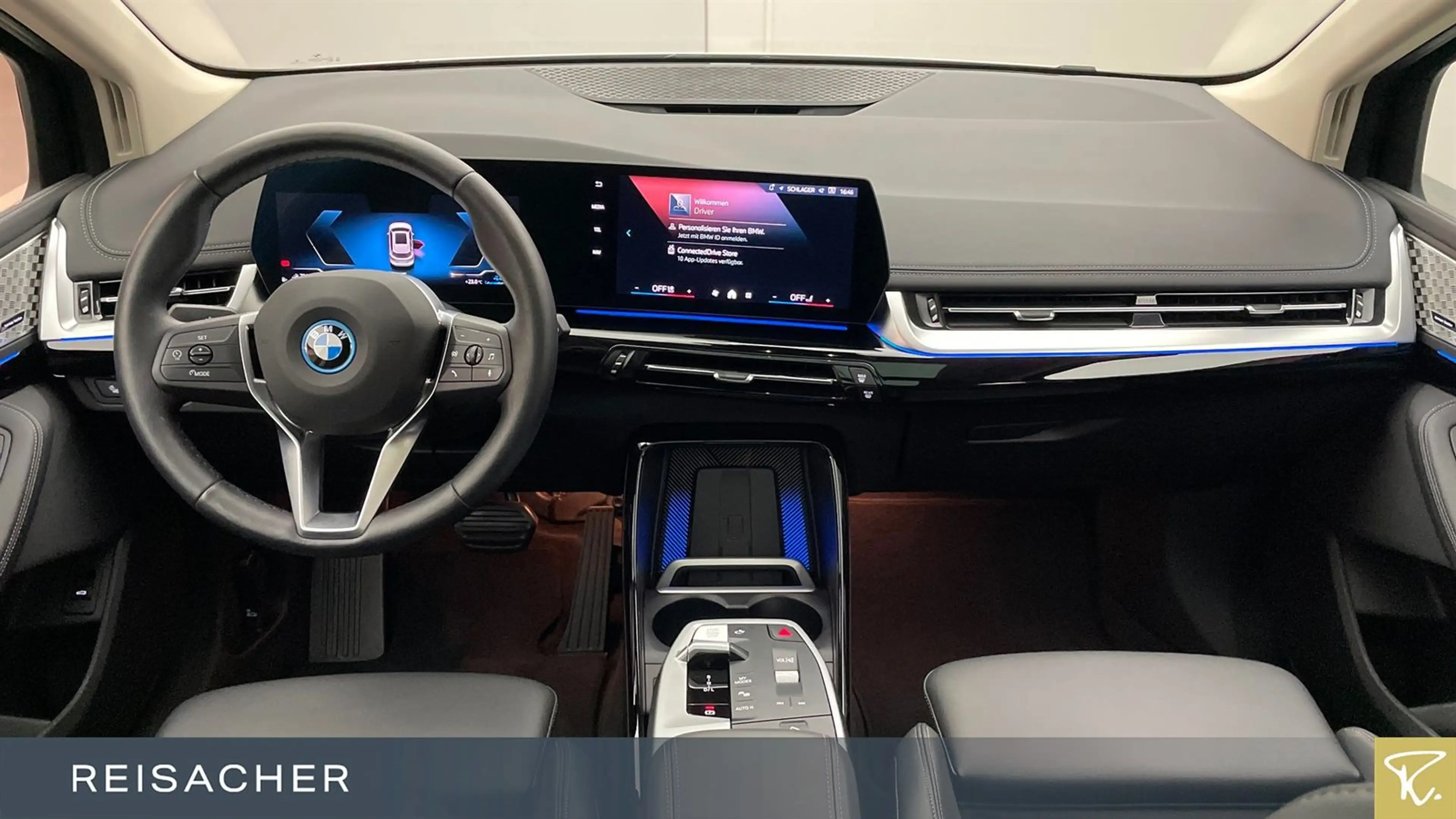 BMW 225 225e A xDrive Active Tourer Pano,AHK,Autom — photo 6
