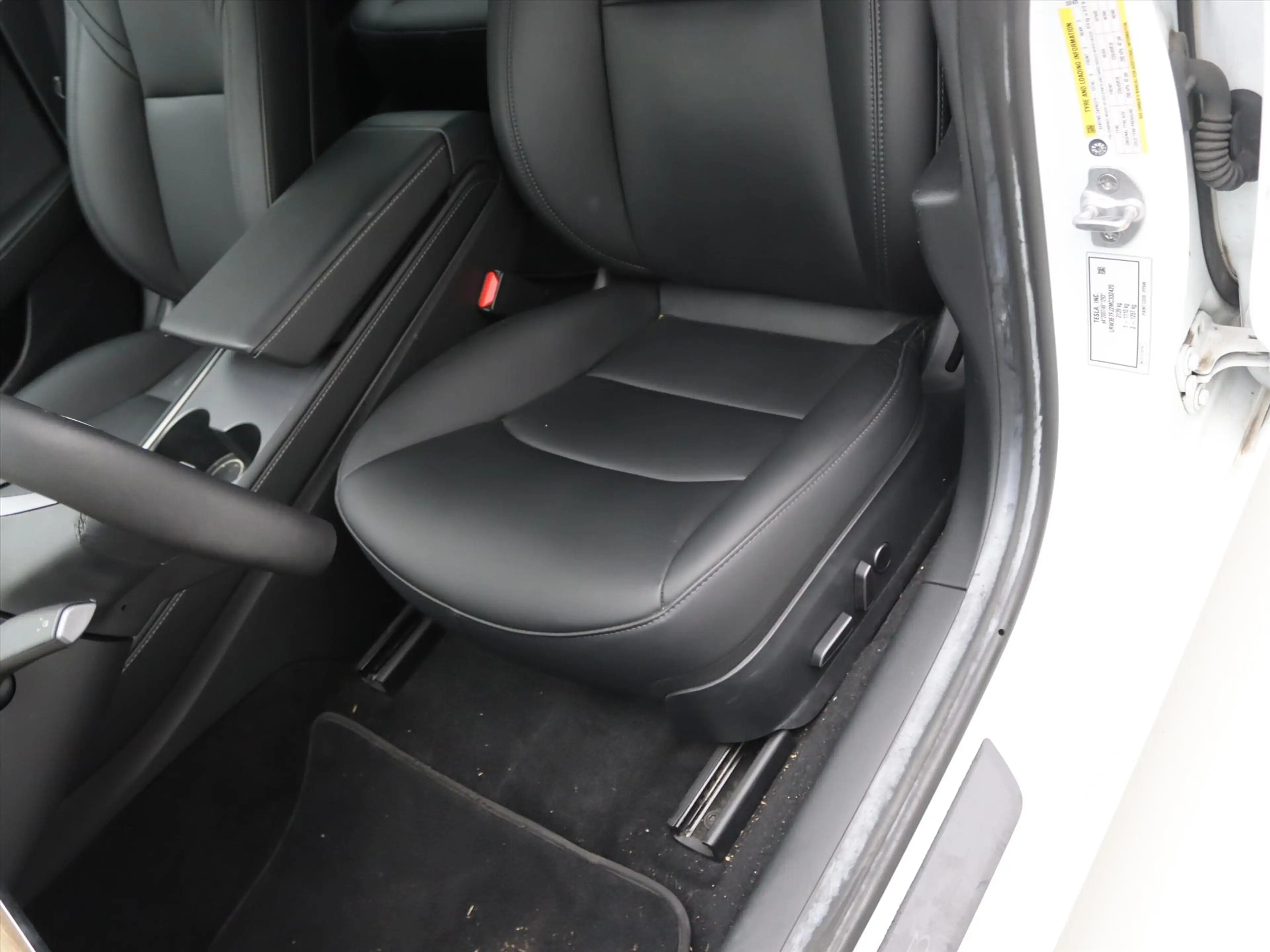 Tesla Model 3 Standard RWD Plus 90.4% SoH FACELIFT [ AUTOPILOT+L — photo 13
