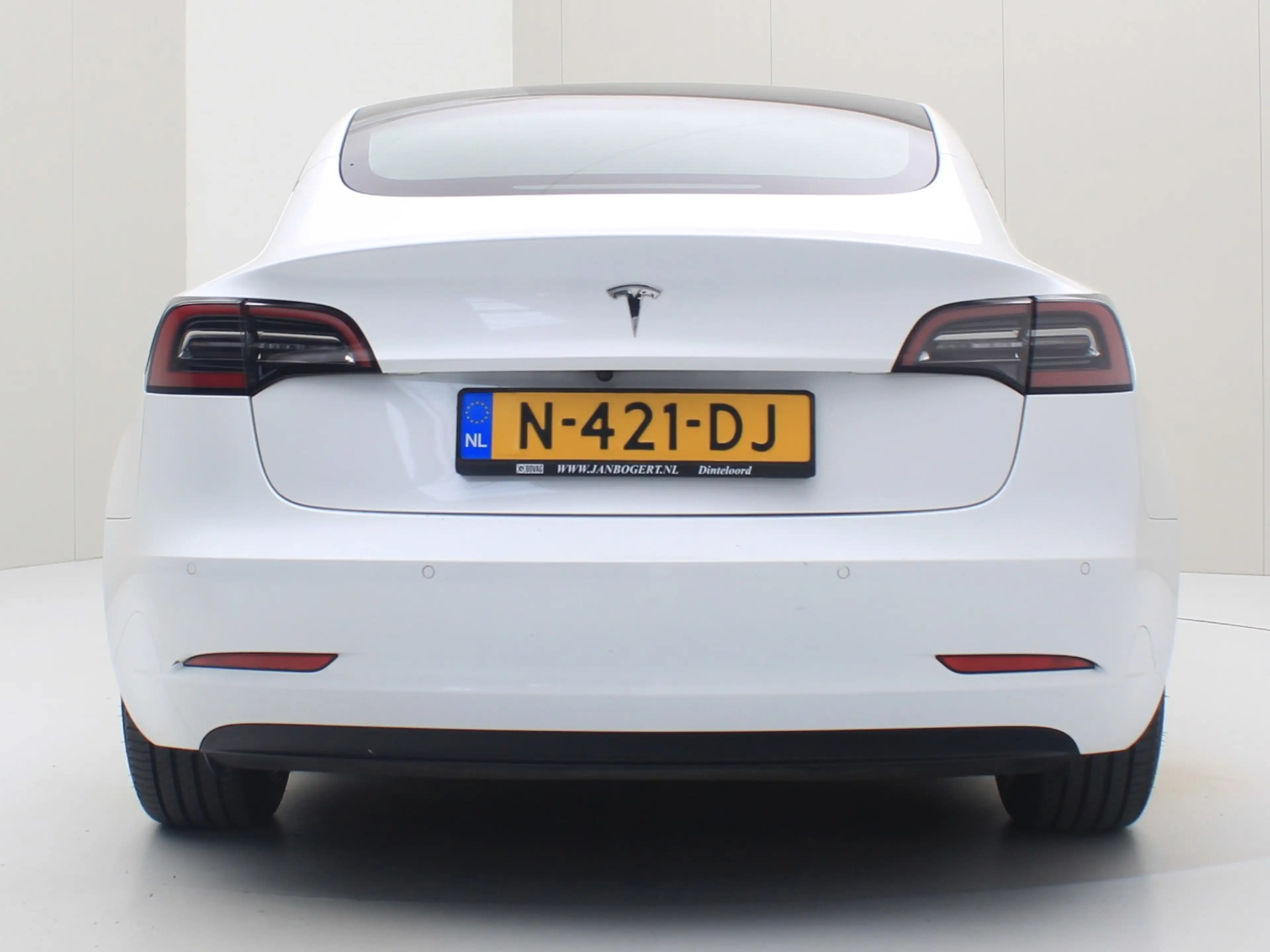 Tesla Model 3 Standard RWD Plus 90.4% SoH FACELIFT [ AUTOPILOT+L