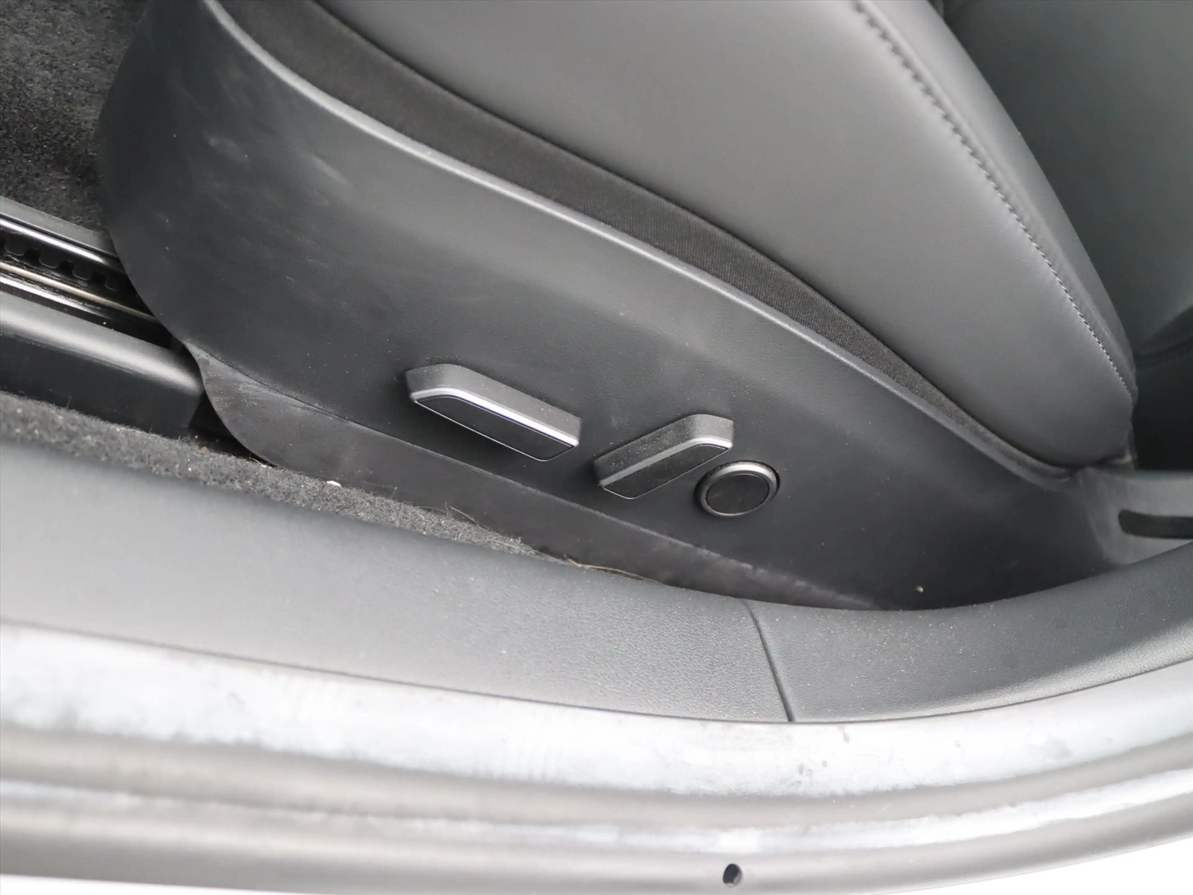 Tesla Model 3 Standard RWD Plus 90.4% SoH FACELIFT [ AUTOPILOT+L — photo 14