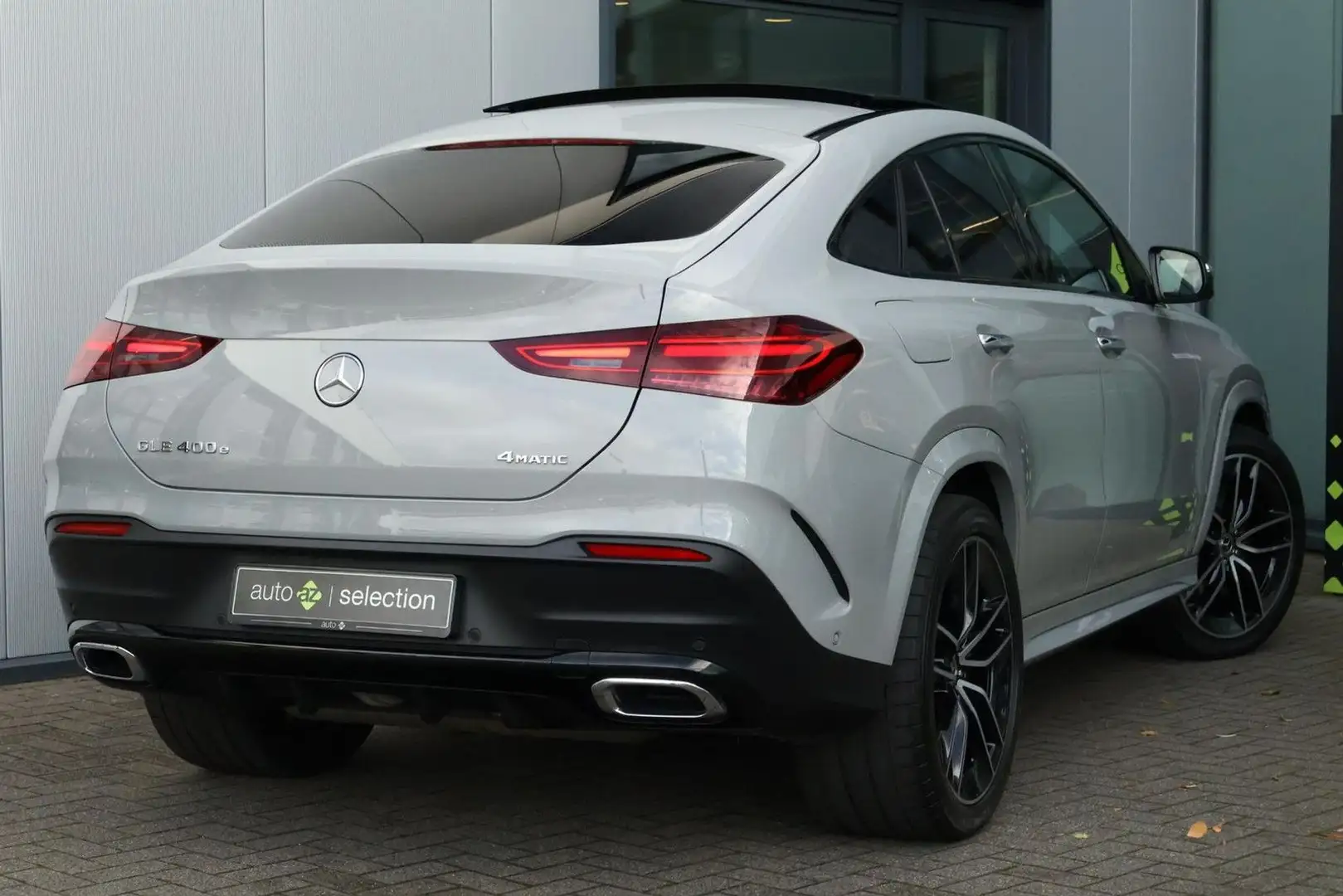 Mercedes-Benz GLE 400 Coupé e 4MATIC AMG Line Premium Plus / P Grau - 2