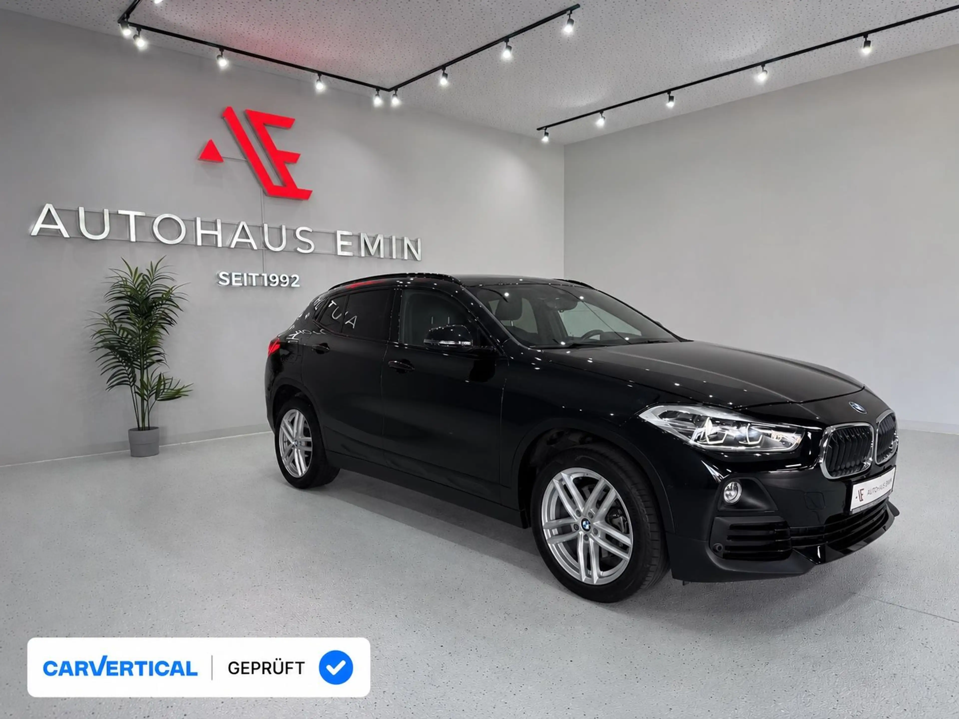 BMW X2 sDrive 18 d Advantage Plus *AHK,LED!*