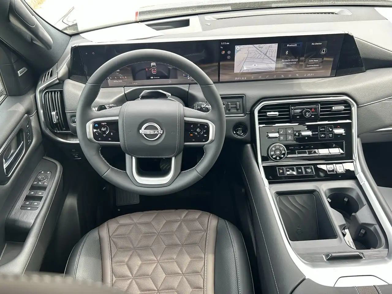 Nissan Armada снимка Nissan Armada