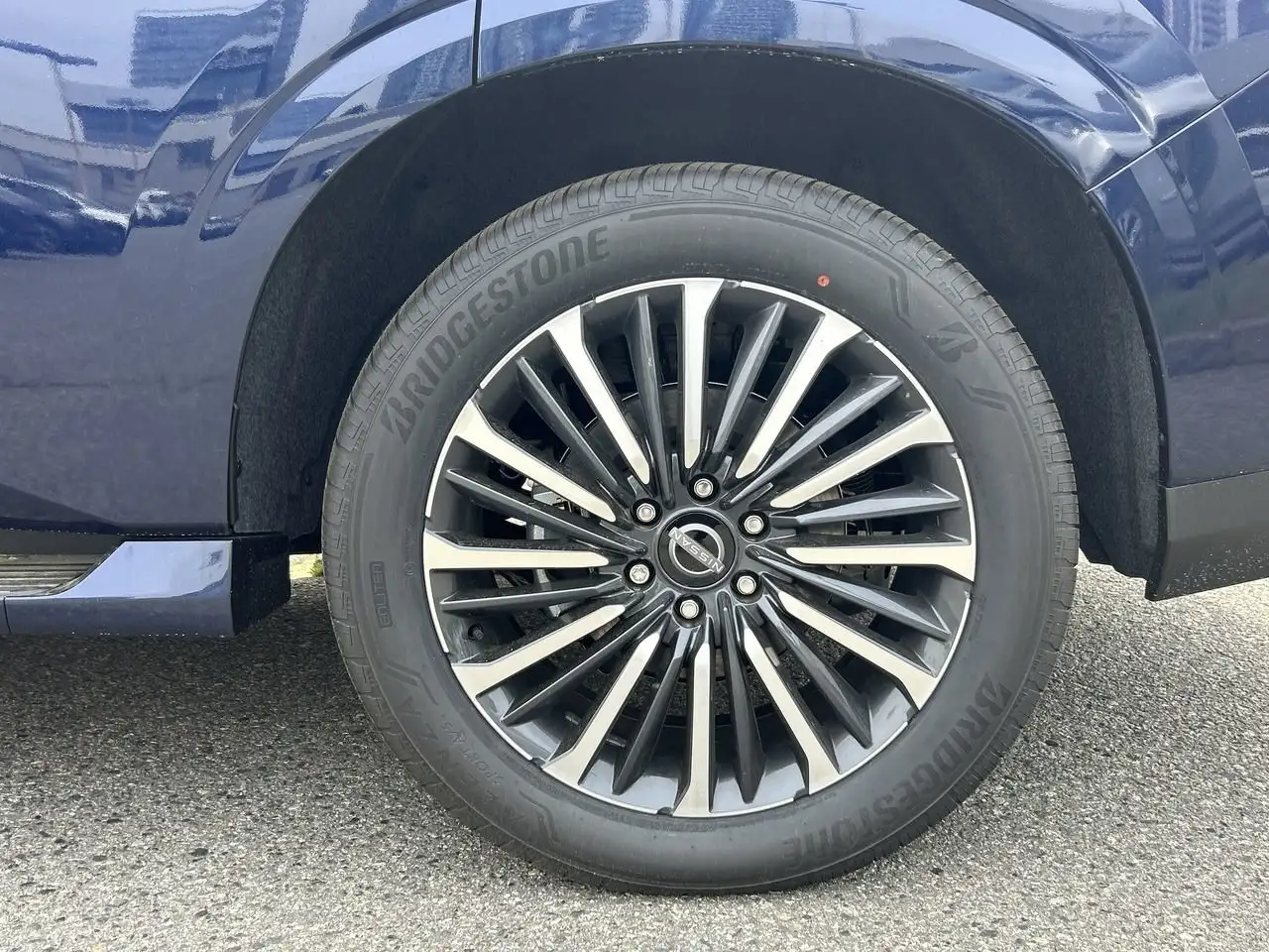 Nissan Armada снимка Nissan Armada