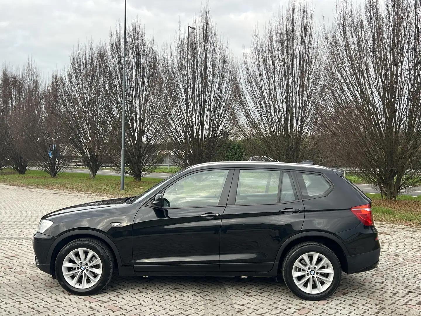 BMW X3 xdrive20d Futura - 2