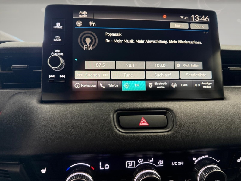Honda HR-V 1.5 i-MMD Elegance *MIT ALLWETTER!* — photo 9