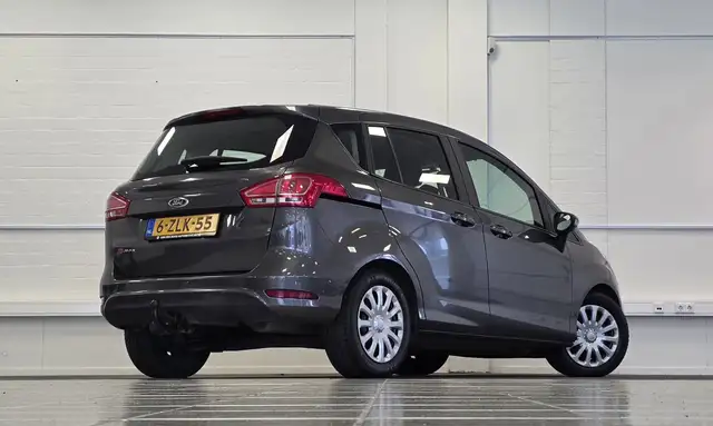 Ford B-Max view 6