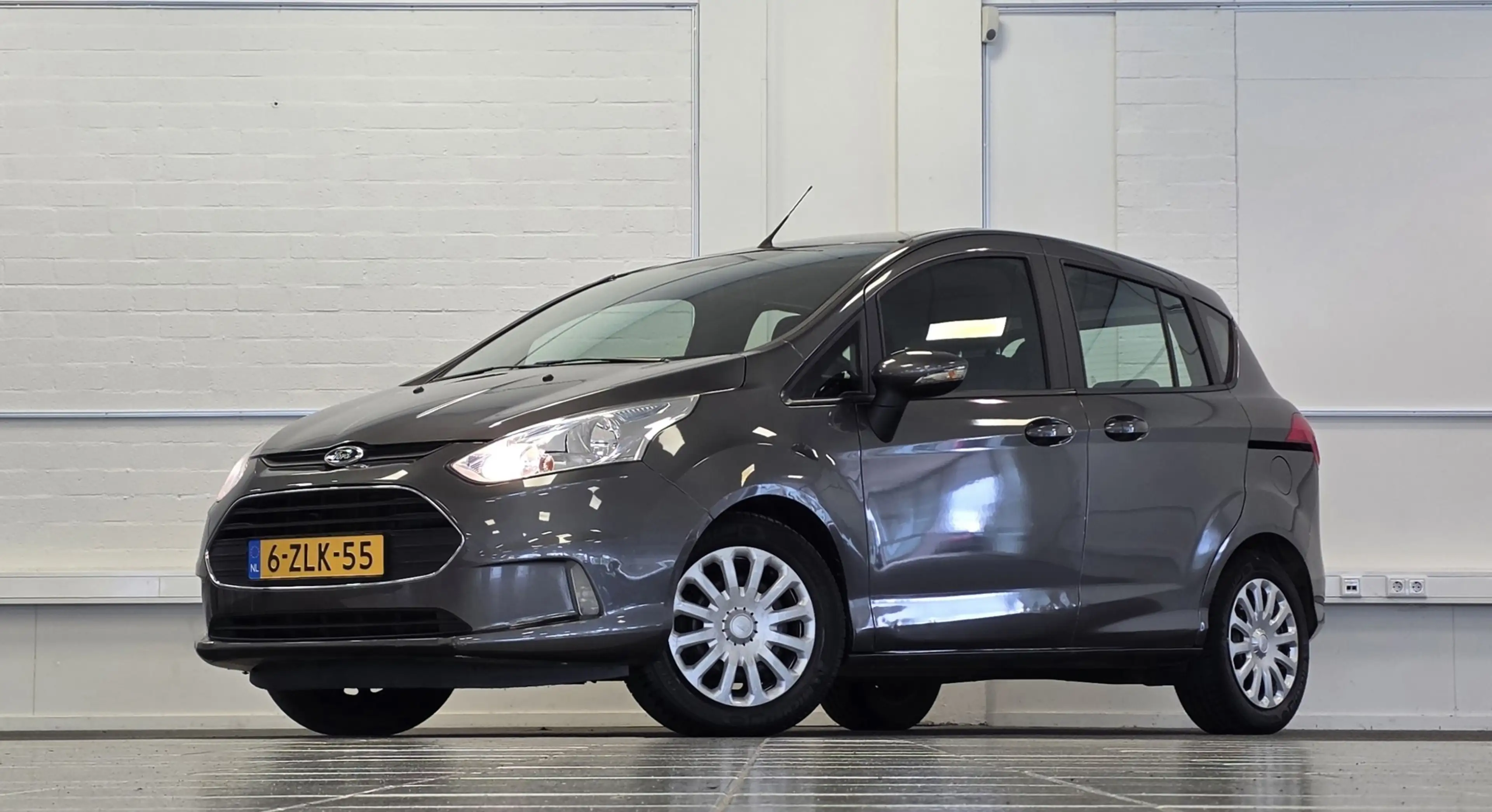 Ford B-Max 1.6 TI-VCT Style Trekhaak 3e Eigenaar Nieuwe APK