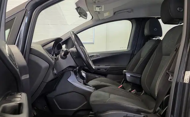 Ford B-Max view 10