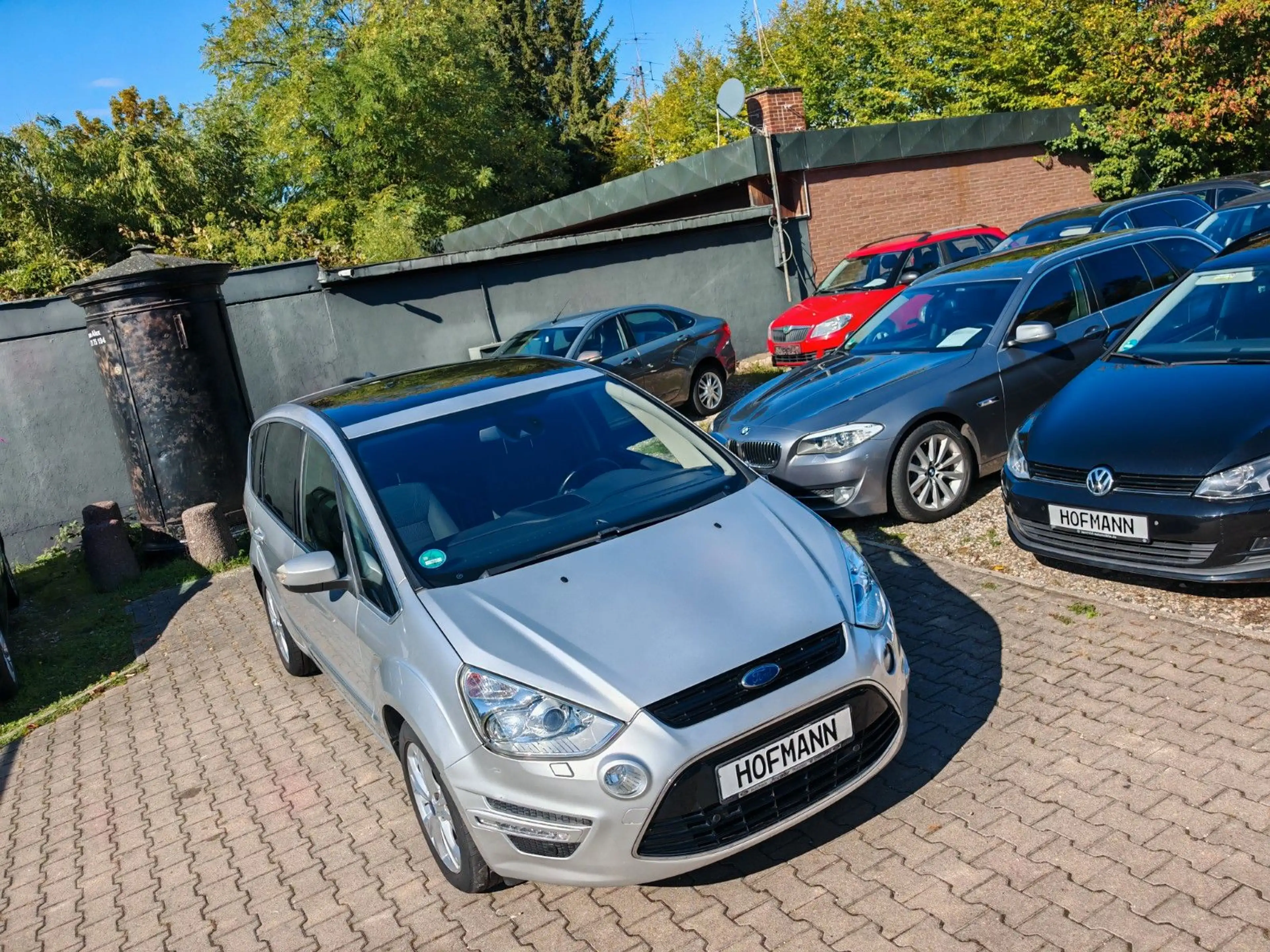 Ford S-Max Titanium 2.2 D 147 KW 200 PS Automatik — photo 2