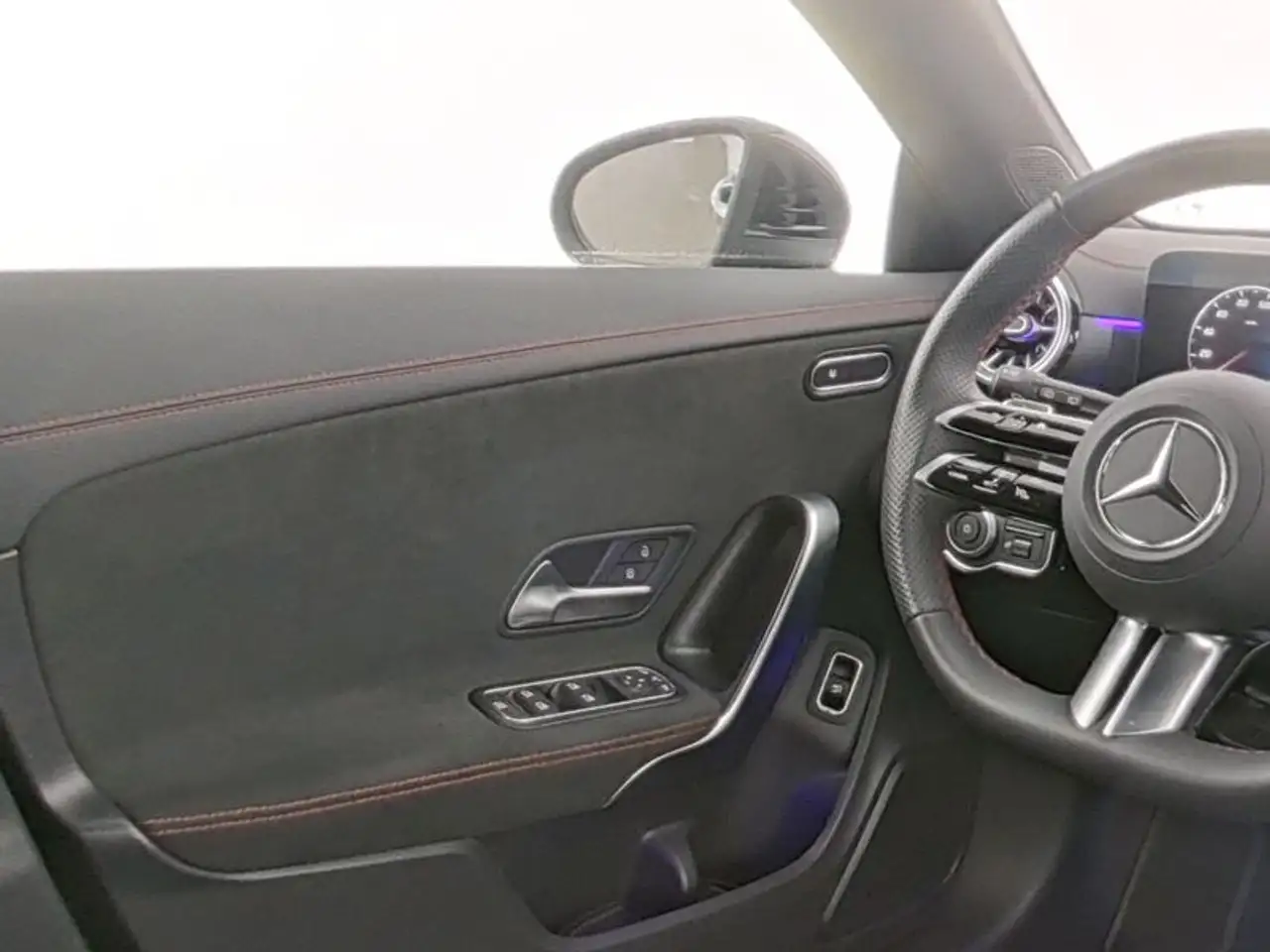 Mercedes-Benz CLA Shooting Brake AMG*Verkerhszeichen, миниатюра 8