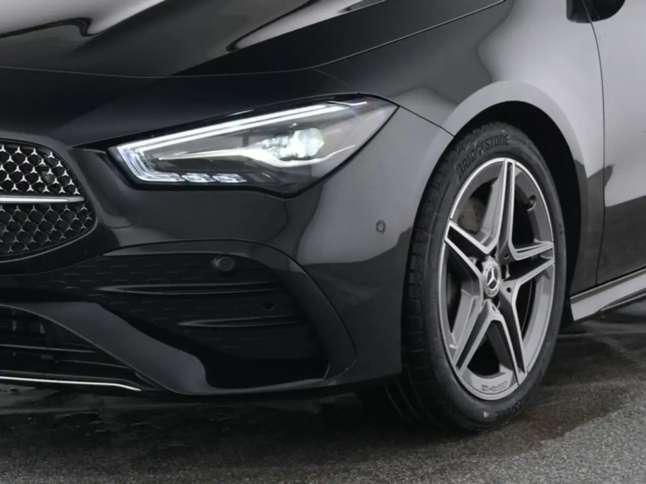 Mercedes-Benz CLA Shooting Brake AMG*Verkerhszeichen, миниатюра 2