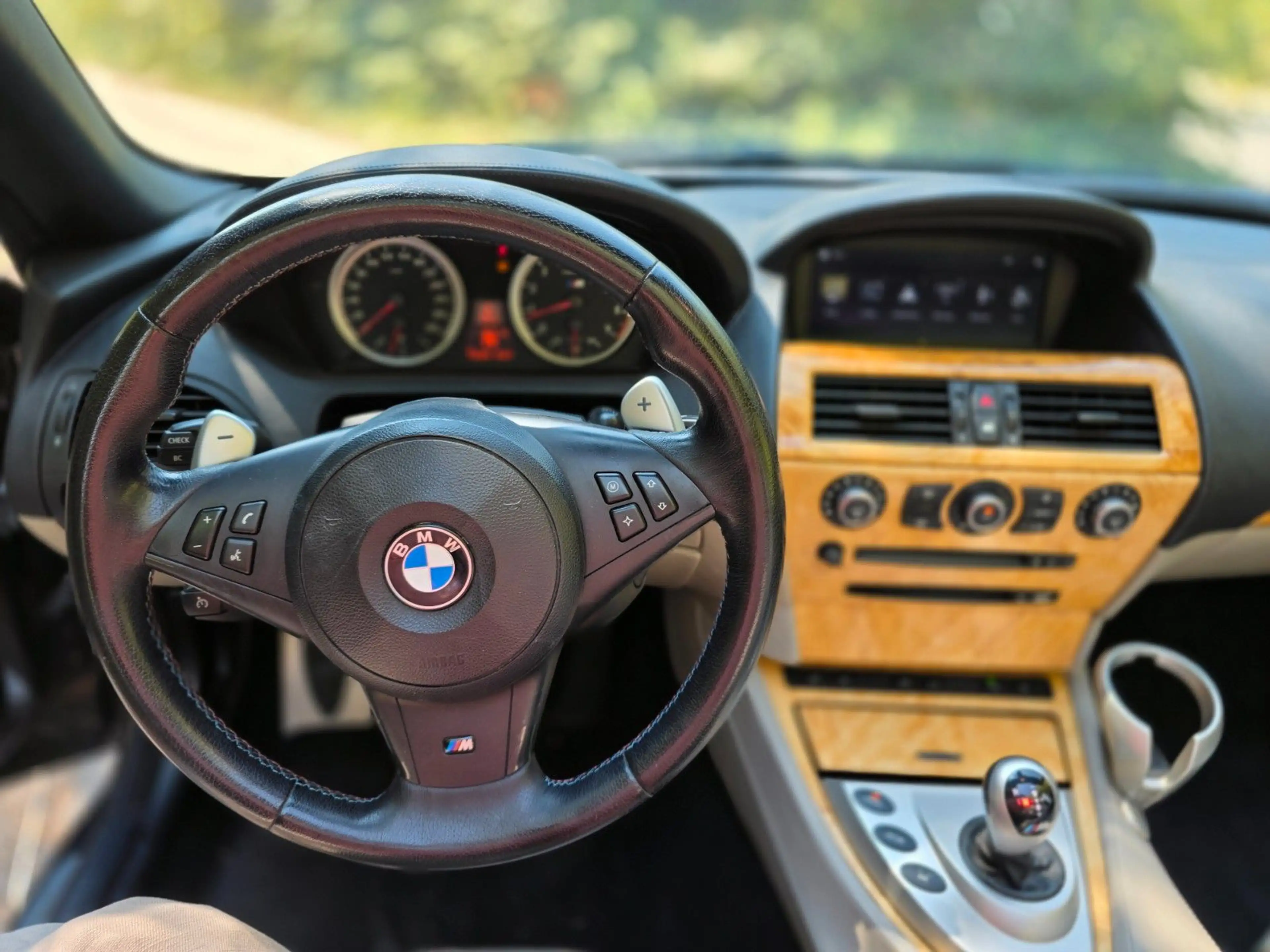 BMW M6 Cabrio — photo 11