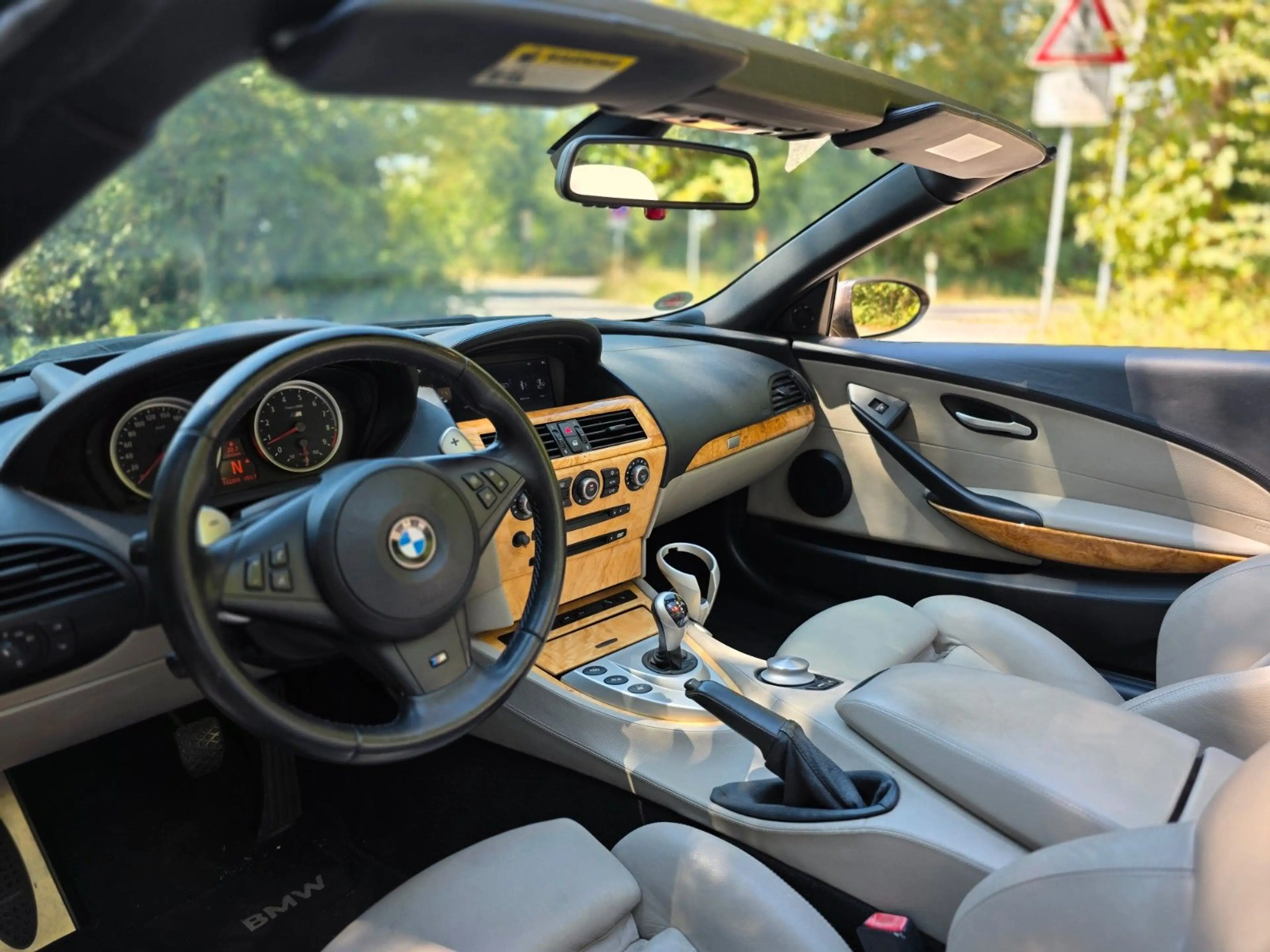 BMW M6 Cabrio — photo 9