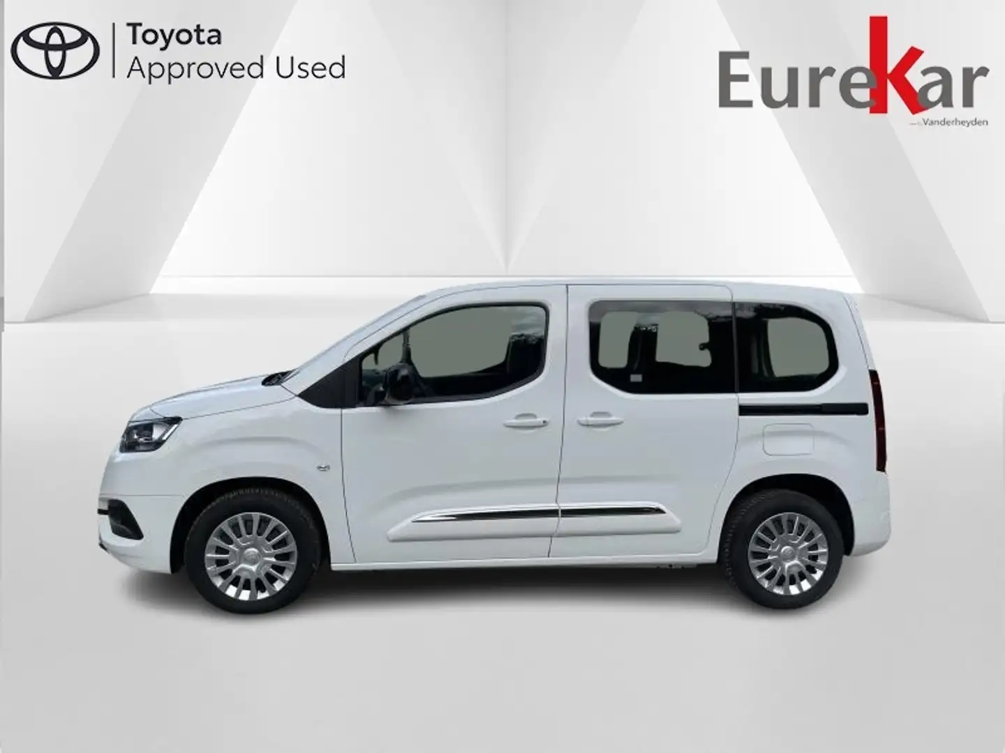 Toyota Verso 1.2i Shuttle Wit - 2