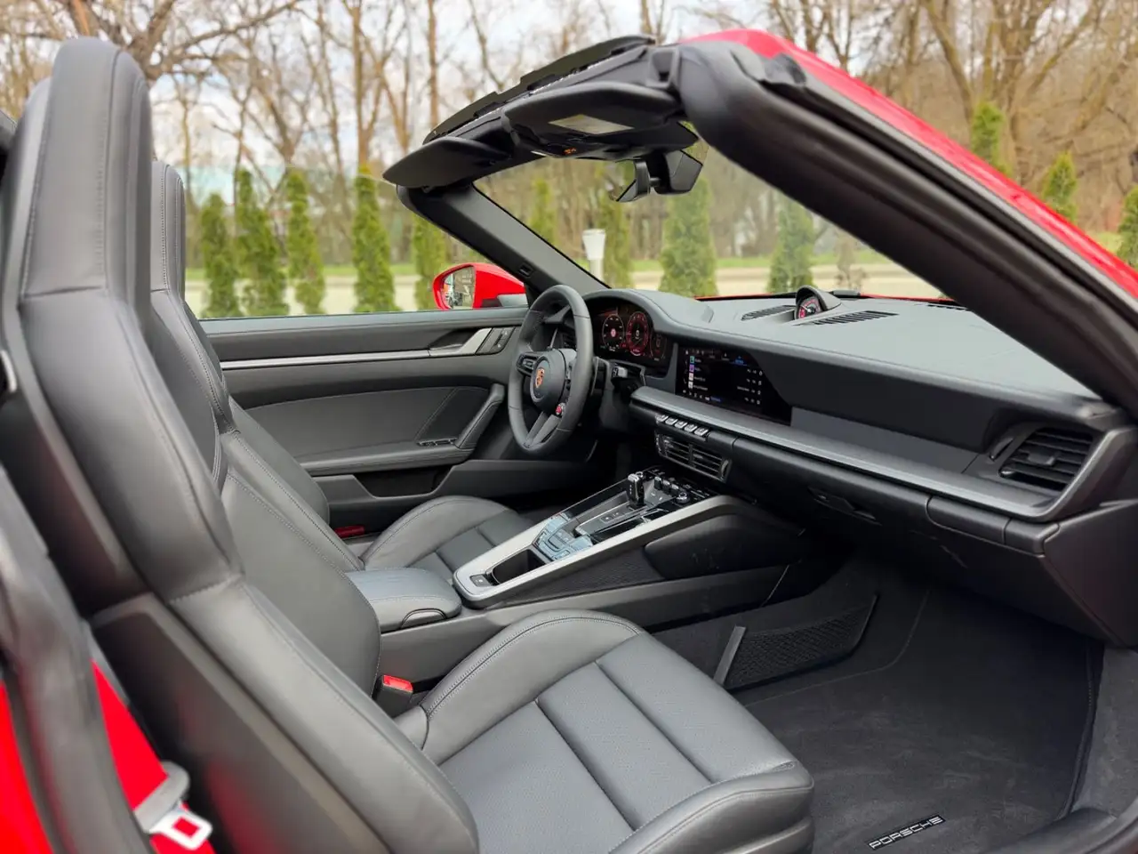 Porsche 992 .2 Targa 4S/Sport Chrono/21"/Sport-Abgas/ 9