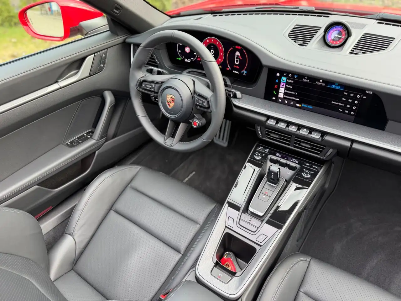 Porsche 992 .2 Targa 4S/Sport Chrono/21"/Sport-Abgas/ 10
