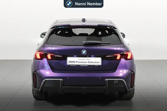 BMW 1 Series view 4