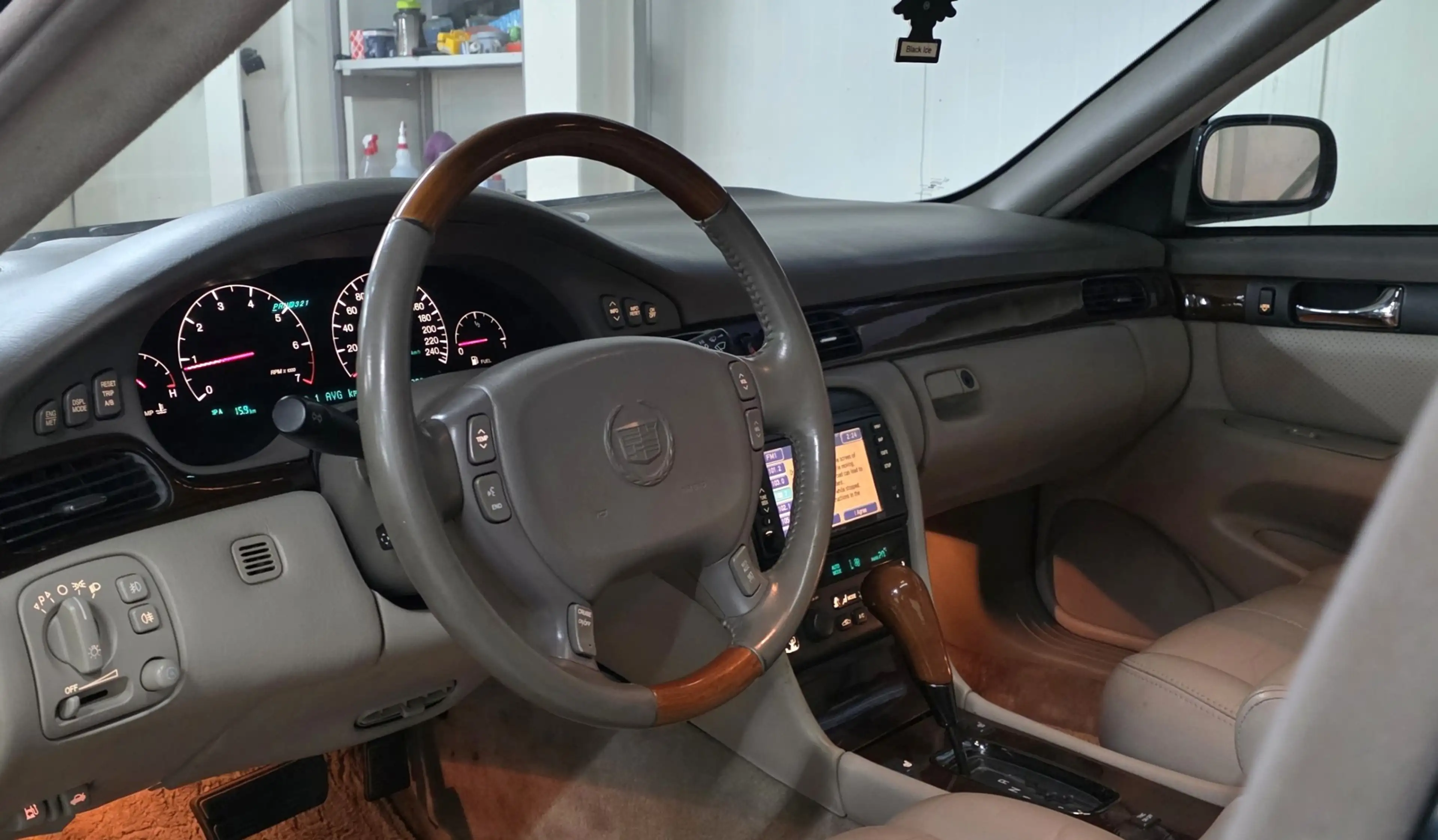 Cadillac Seville 4.6-V8 STS Northstar 305PK Trekhaak Xenon Pano Moo — photo 10