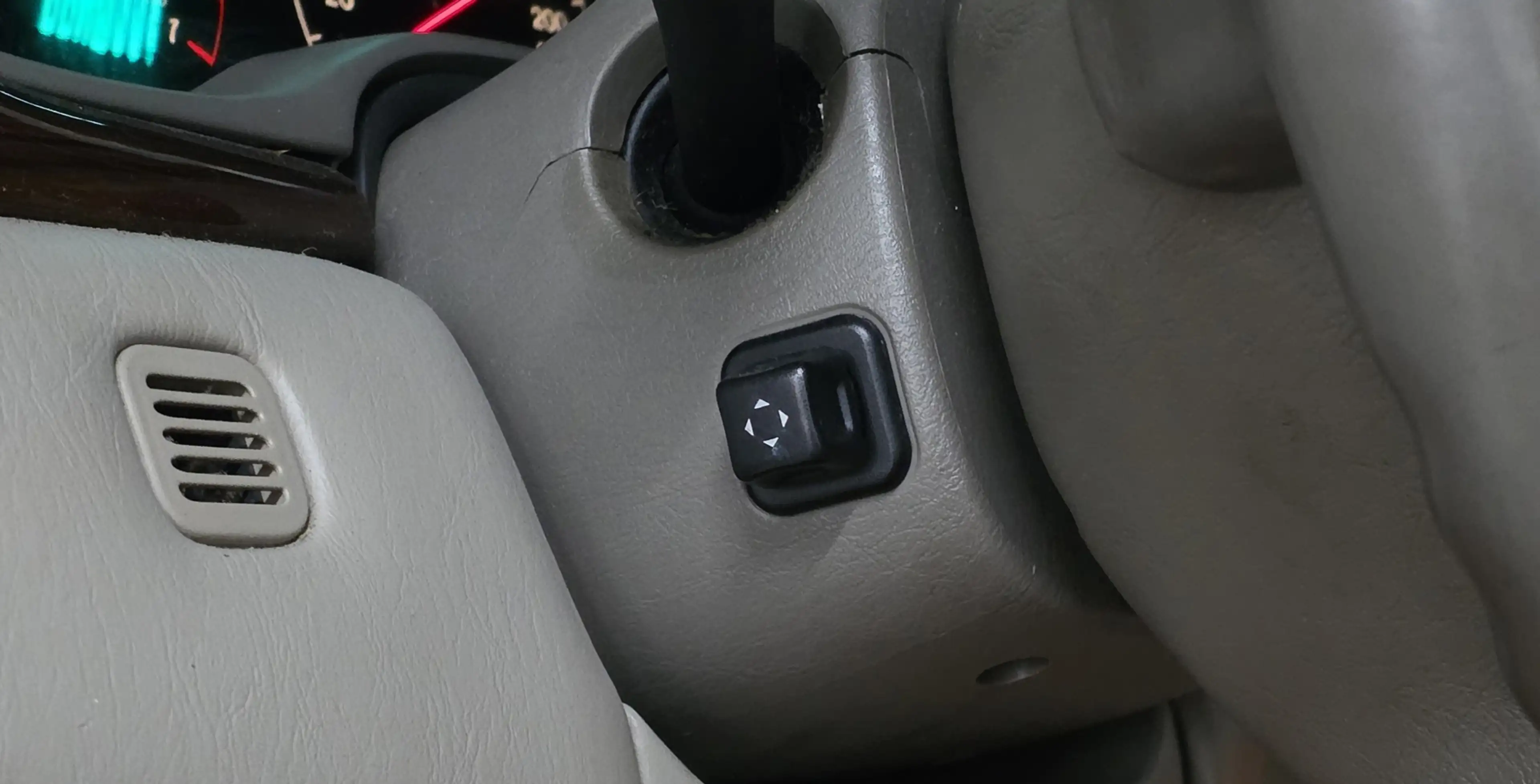 Cadillac Seville 4.6-V8 STS Northstar 305PK Trekhaak Xenon Pano Moo — photo 21