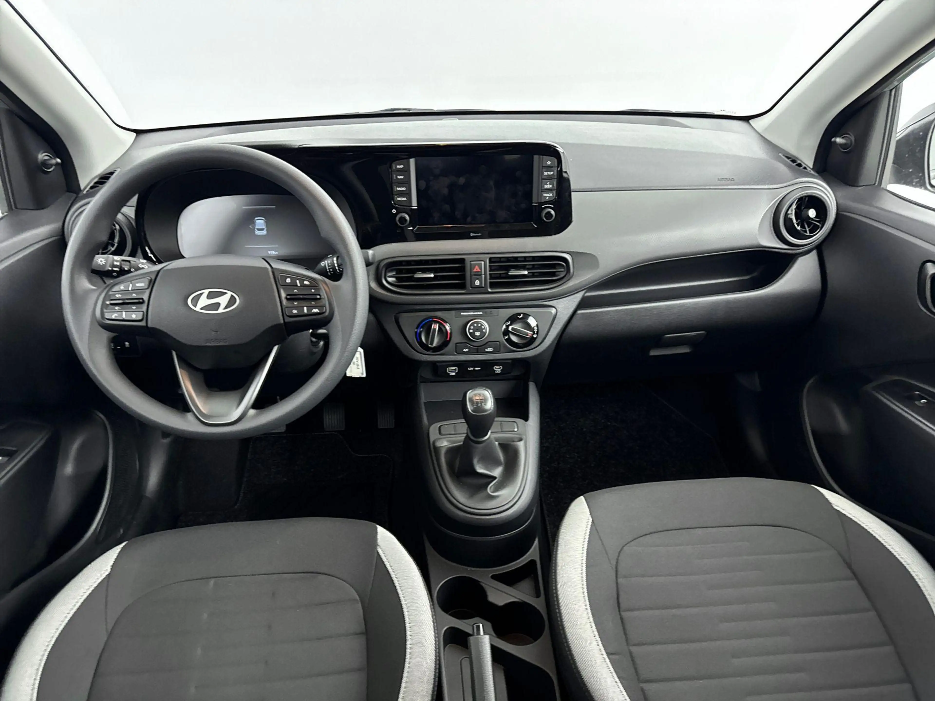 Hyundai i10 1.0 COMFORT | NAVIGATIE | CAMERA | APPLE CARPLAY/A — photo 8