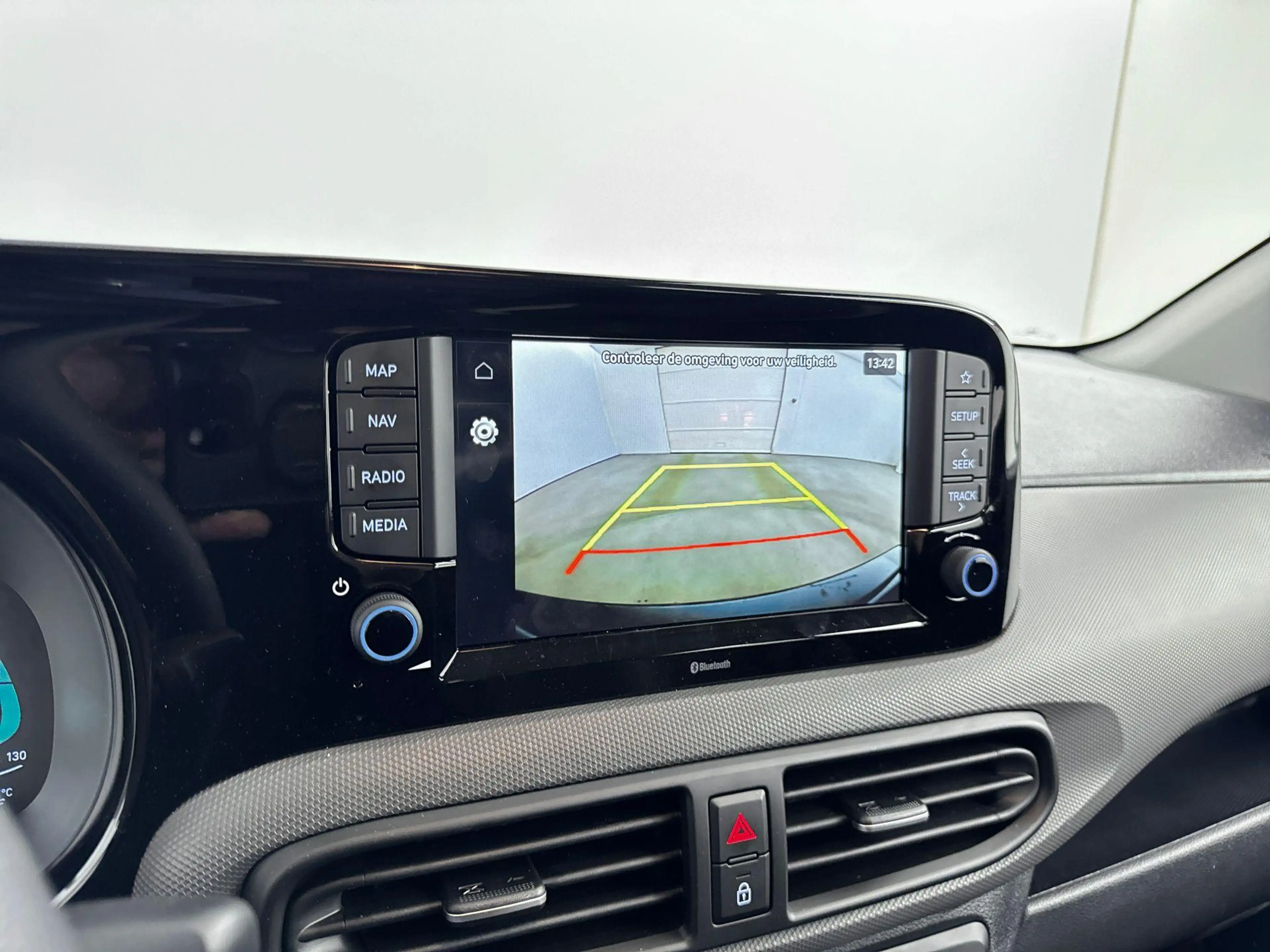 Hyundai i10 1.0 COMFORT | NAVIGATIE | CAMERA | APPLE CARPLAY/A — photo 14