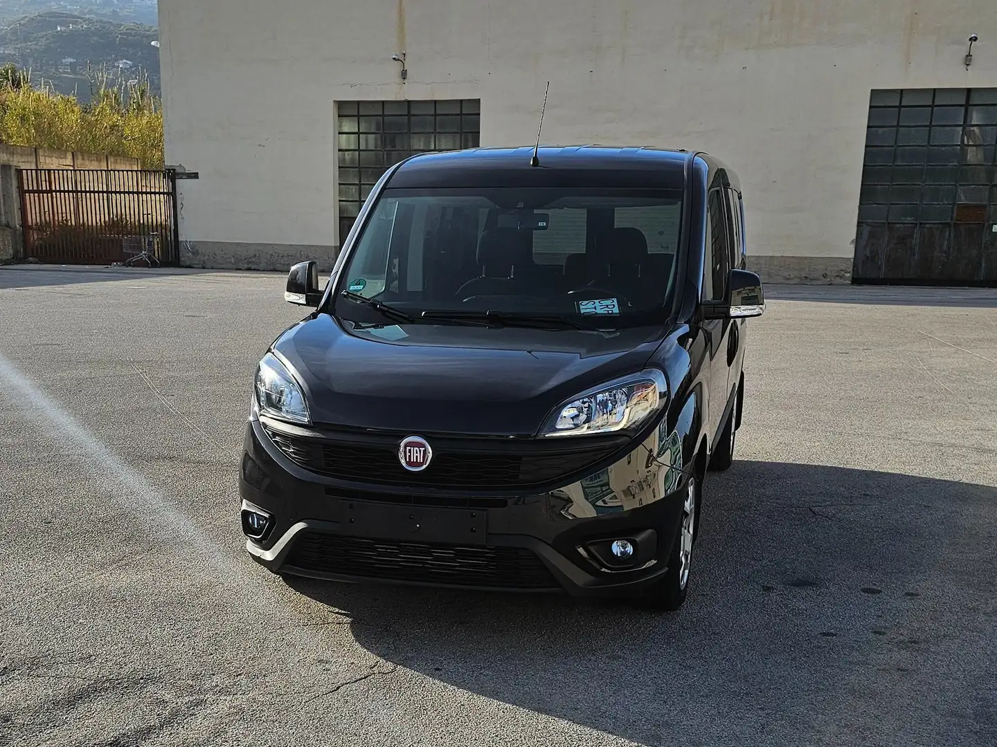 Fiat Doblo Doblo Maxi 1.6 mjt 16v Easy s Siyah - 1