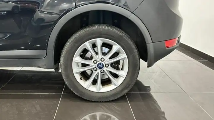 Ford Kuga 2012, foto 8
