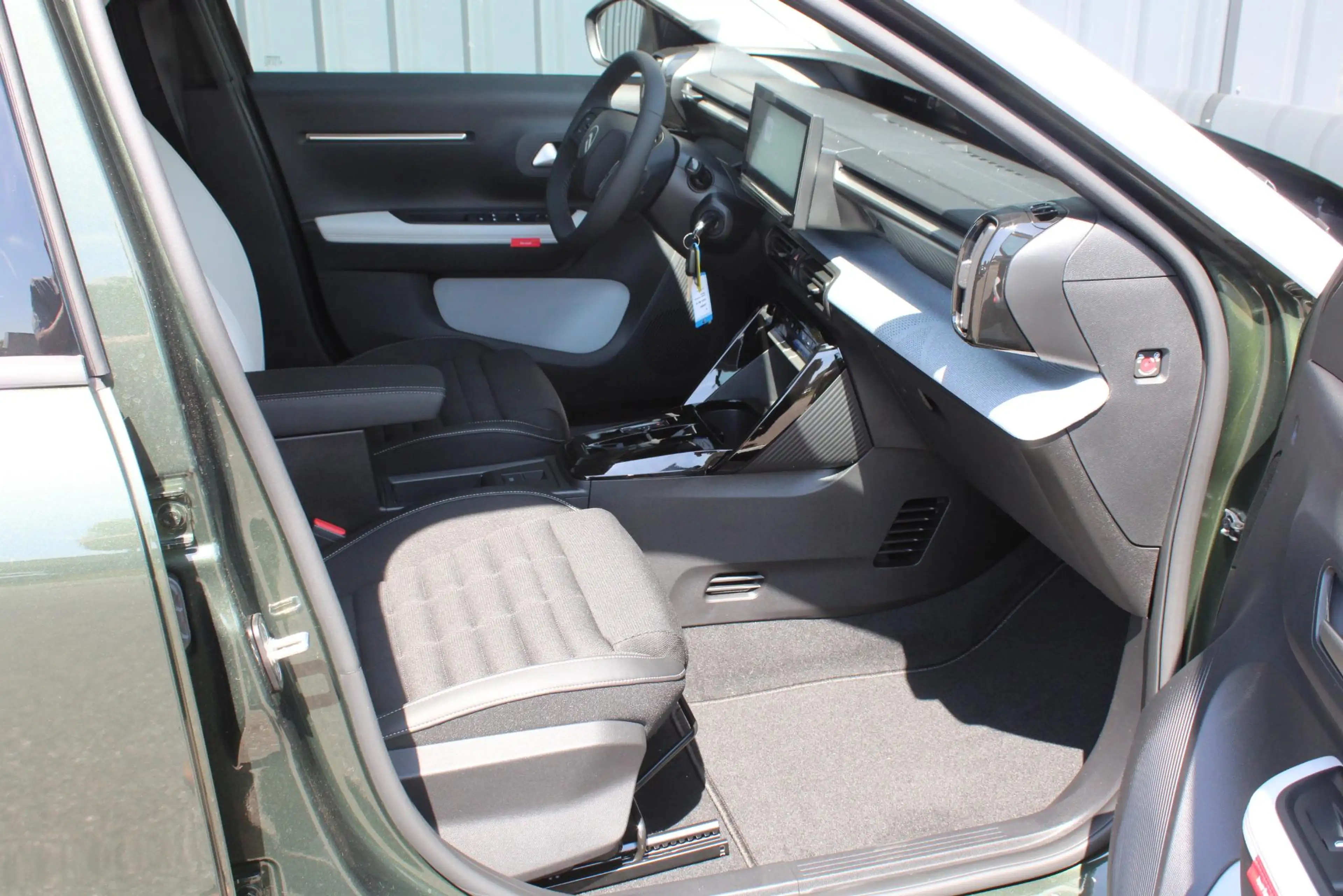 Citroen C3 Aircross 1.2 Hybrid 145pk Max Navigatie | Camera — photo 11