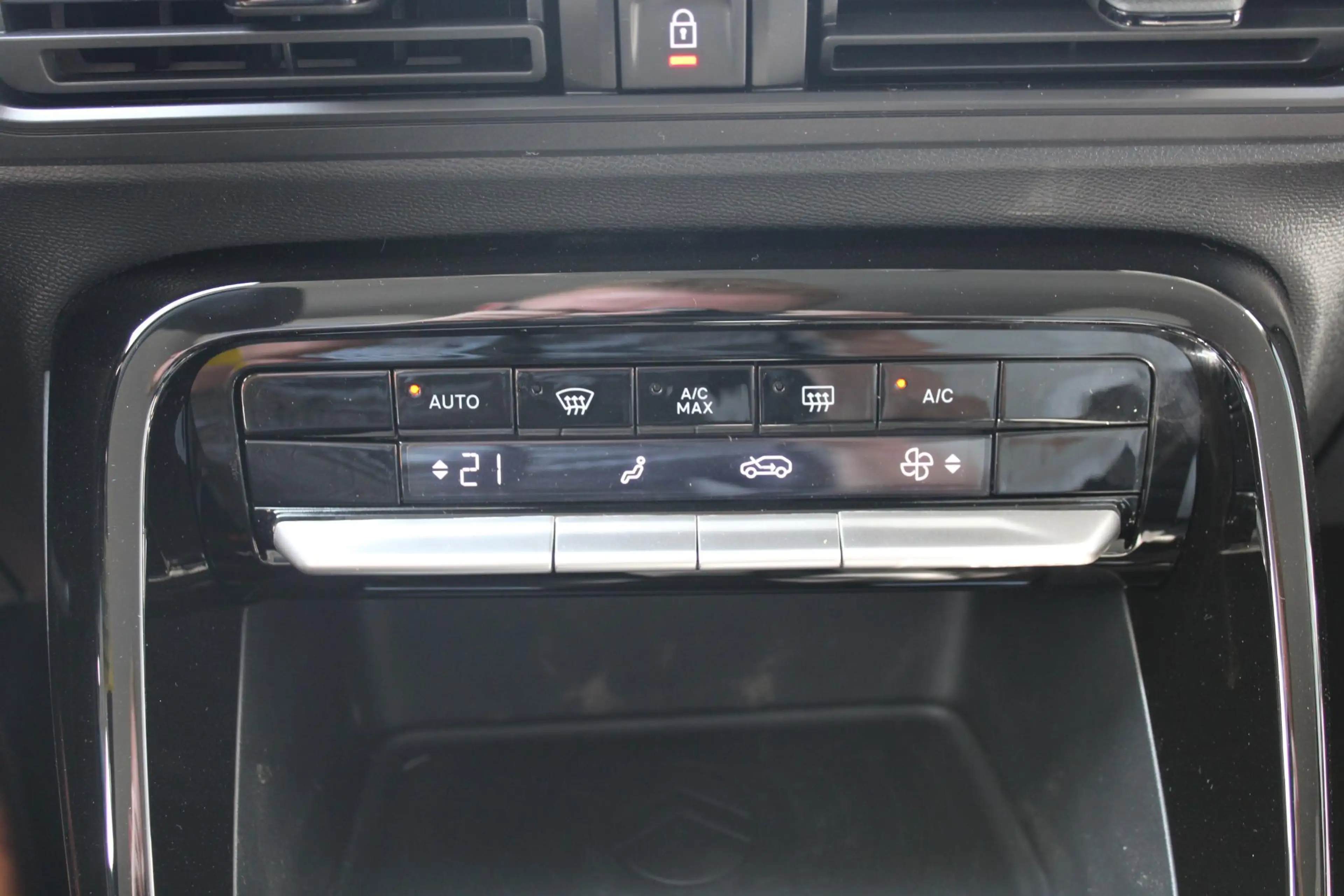 Citroen C3 Aircross 1.2 Hybrid 145pk Max Navigatie | Camera — photo 15
