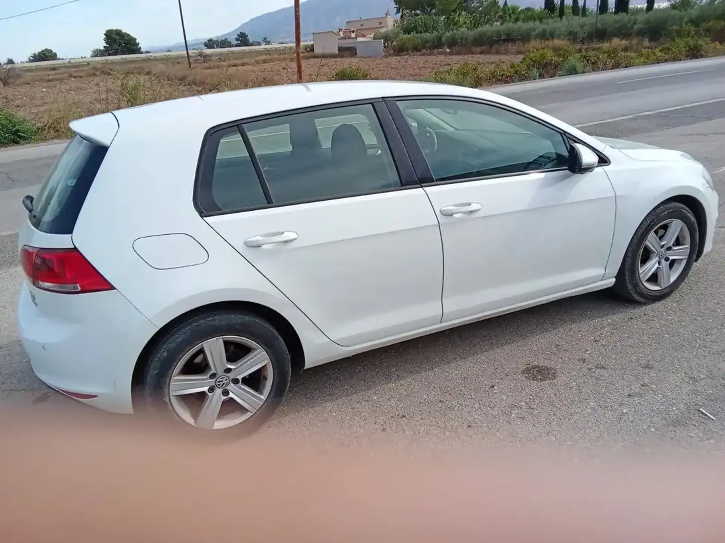 Volkswagen Golf 1.6TDI CR BMT Advance 105 - 1