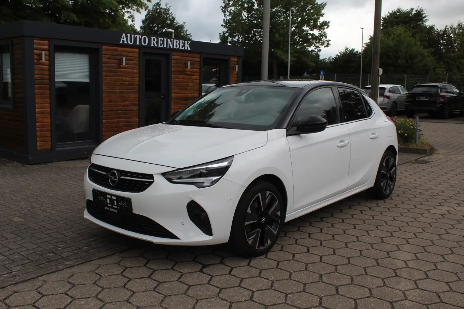 Opel Corsa F e Elegance Weiß - 1