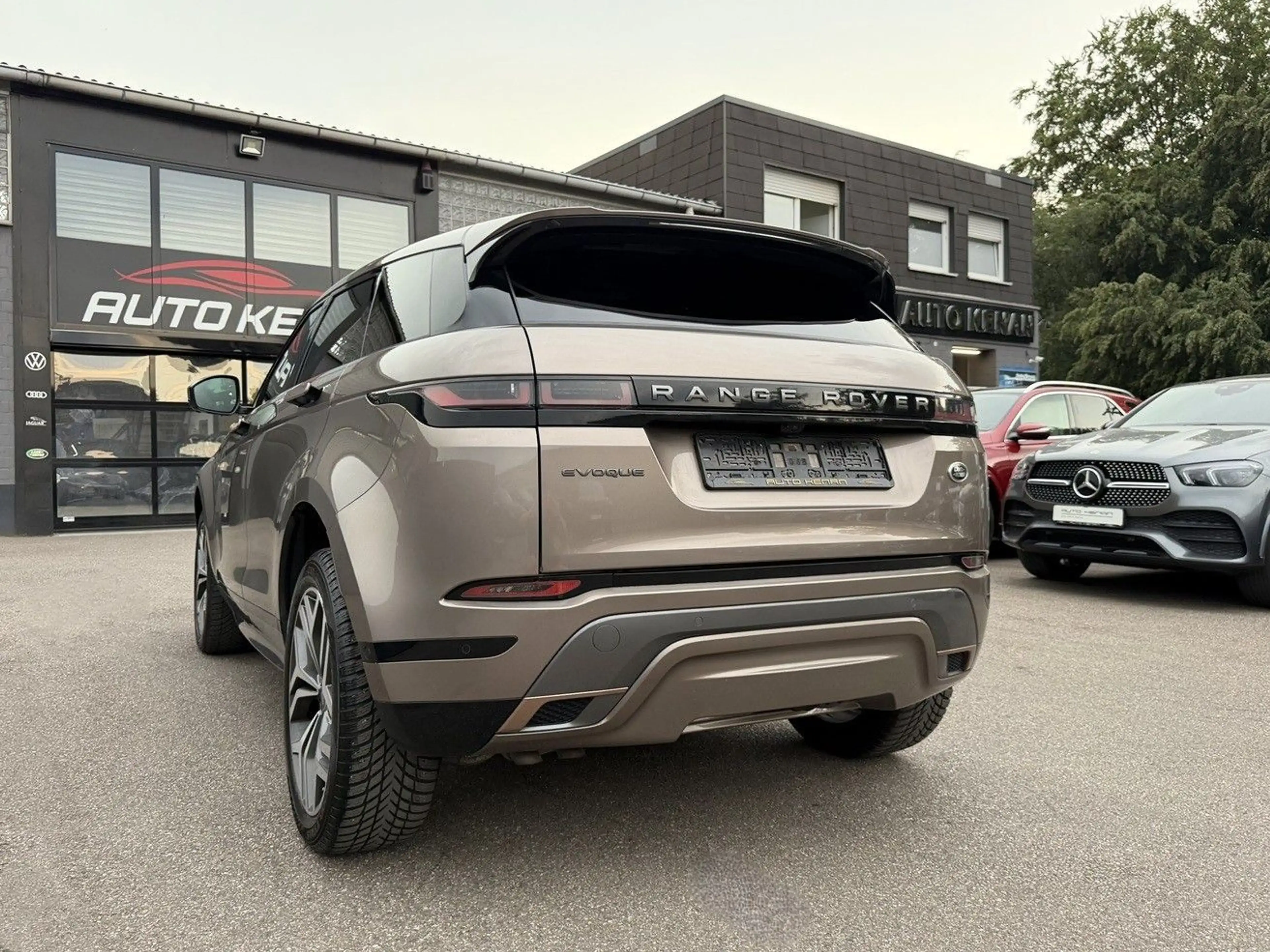 Land Rover Range Rover Evoque Evoque D240 R-Dynamic SE Pano/Leder/virtual/AHK — photo 14