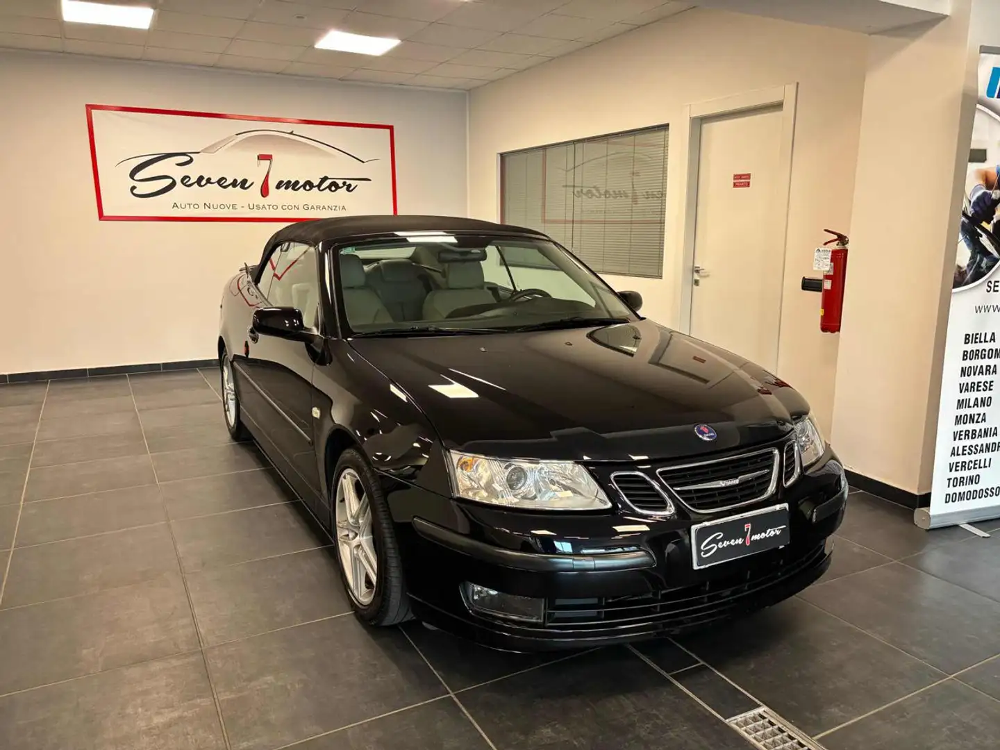 Saab 9-3 Cabriolet 1.8 t Vector Schwarz - 1