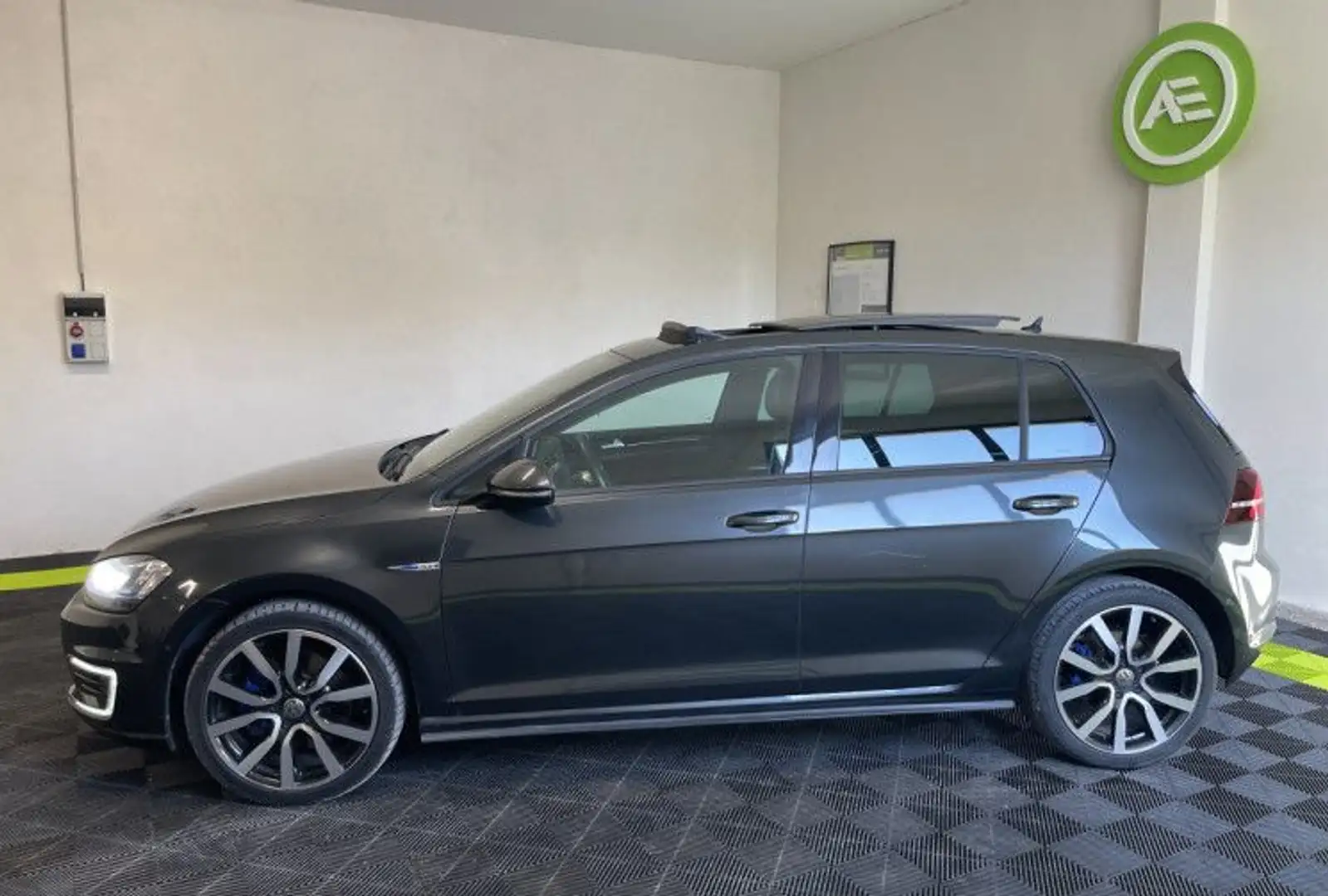 Volkswagen Golf 1.4 TSI 204ch GTE DSG6 5p + TOIT OUVRANT + SIEGES  Gris - 2