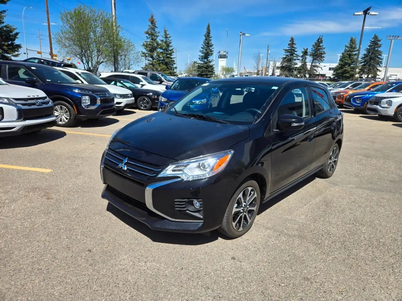 Mitsubishi Mirage снимка Mitsubishi Mirage