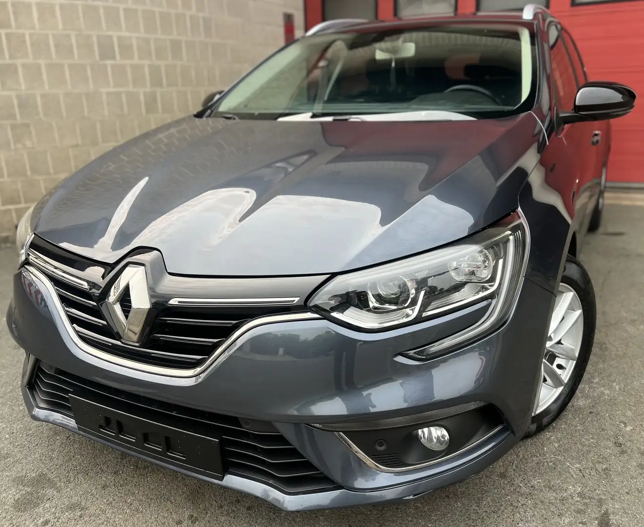 Renault Megane Mégane SW 1.5 dCi LIMITED / NAVI Gris - 1