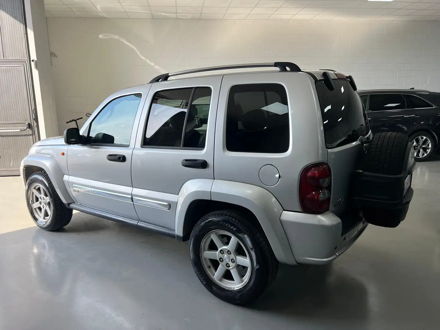 Jeep Cherokee Cherokee III 2002 2.8 crd Sport 65th auto FL - 2