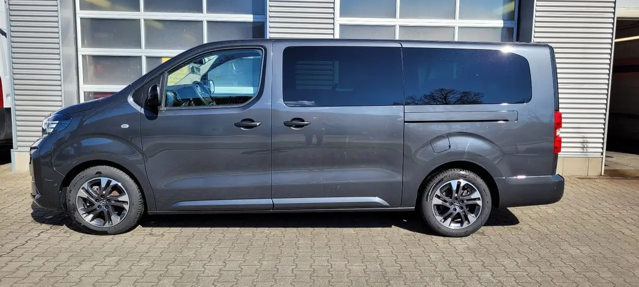 Opel Zafira Edition XL 2.0l Diesel 9-Sitzer 3