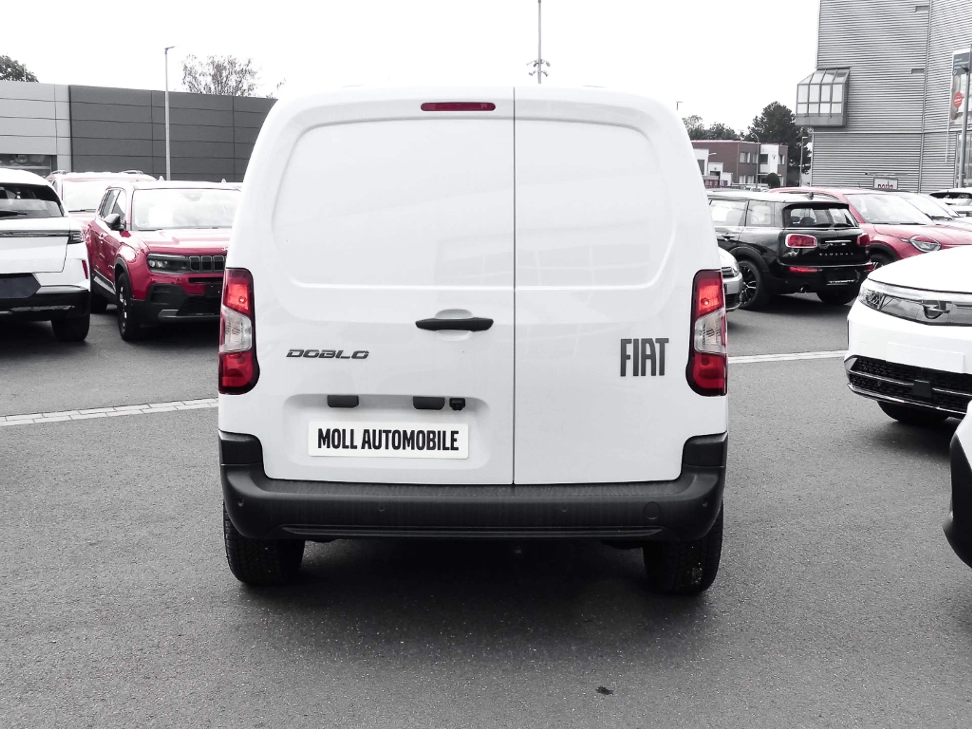 Fiat Doblo Kastenwagen M 1.5 Diesel 75 kW — photo 4