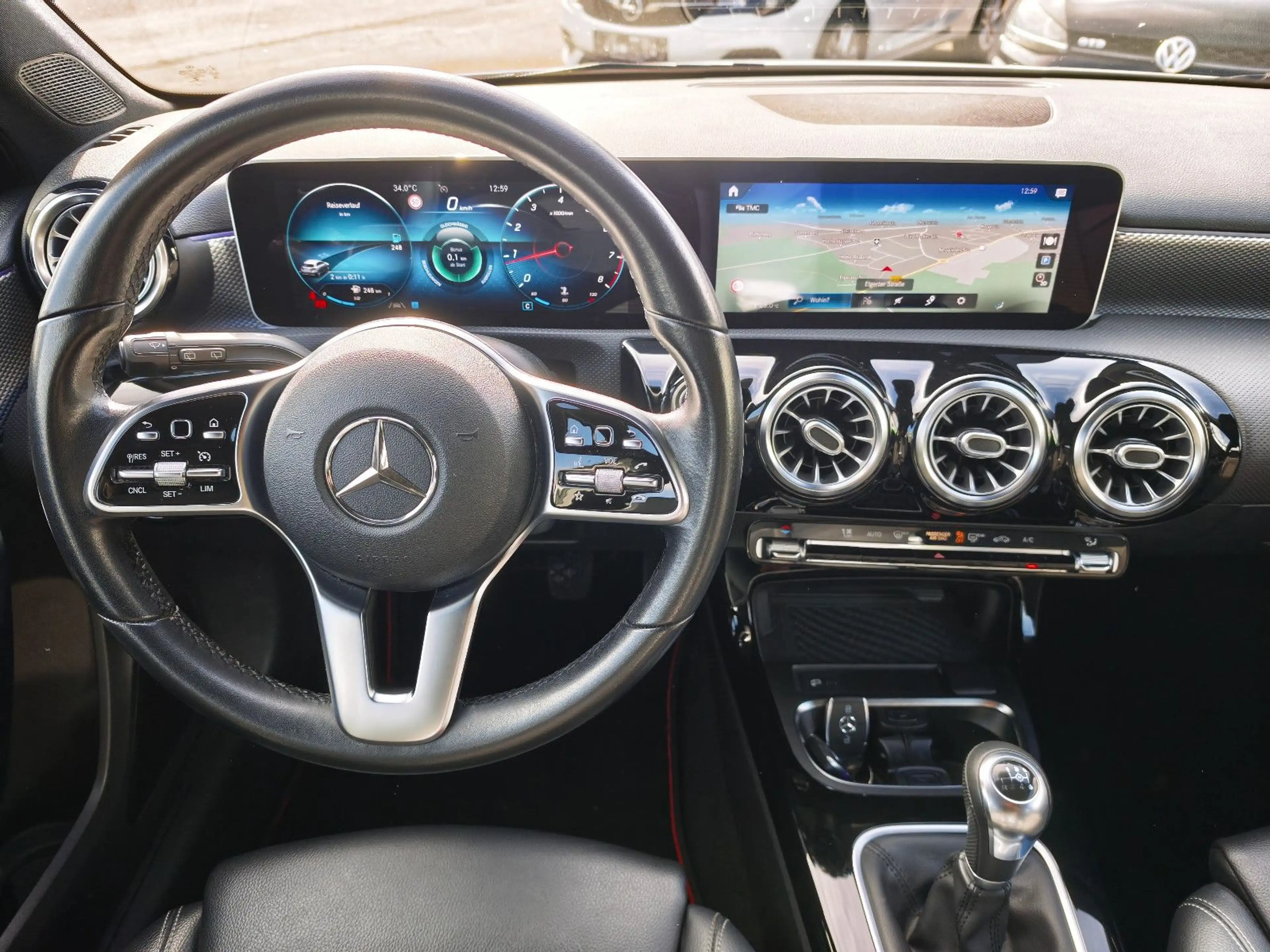Mercedes-Benz A 180 A180 Edition WIDESCREEN HIGH-LED KAMERA TEILLEDE — photo 15