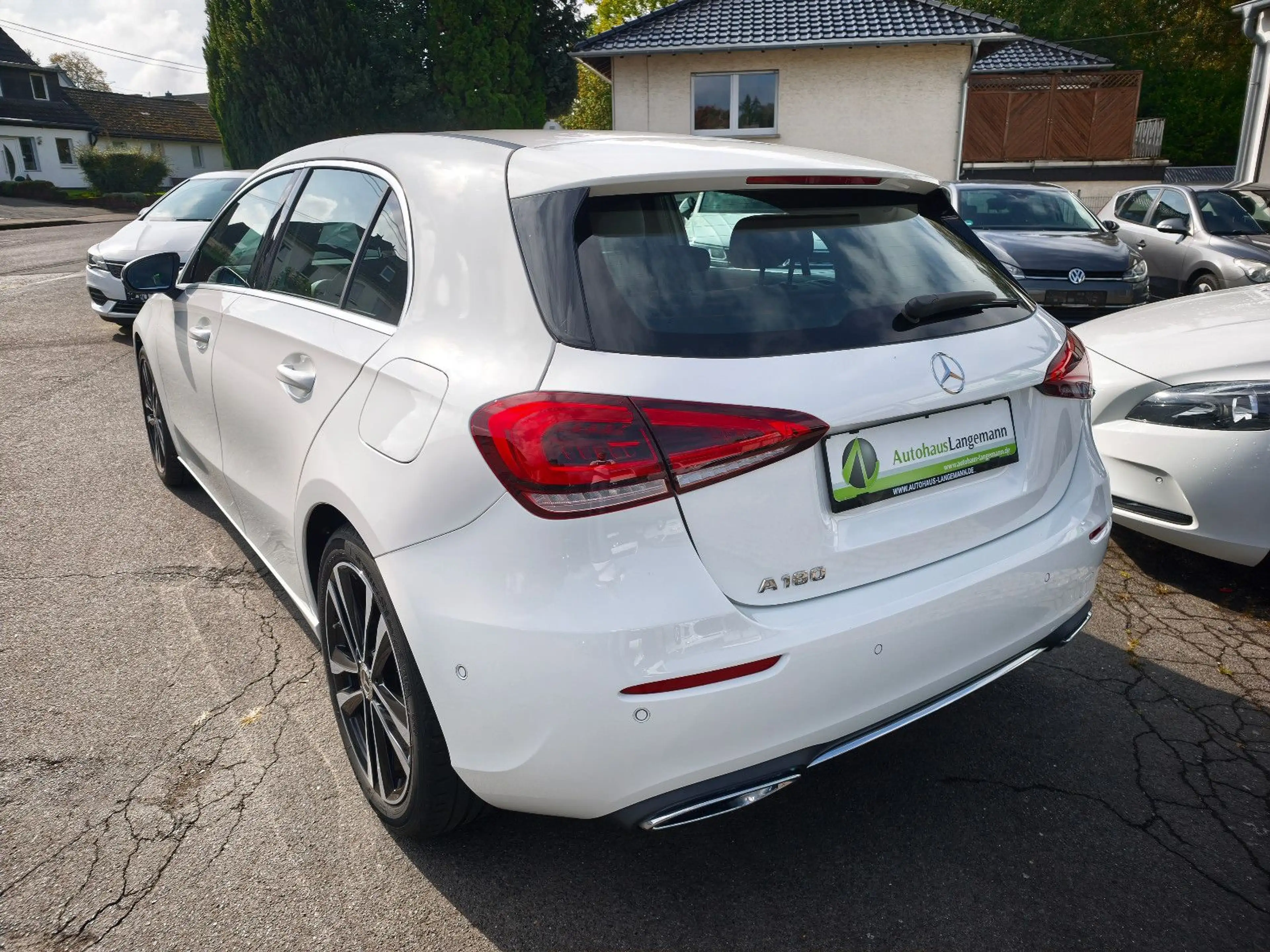 Mercedes-Benz A 180 A180 Edition WIDESCREEN HIGH-LED KAMERA TEILLEDE — photo 8