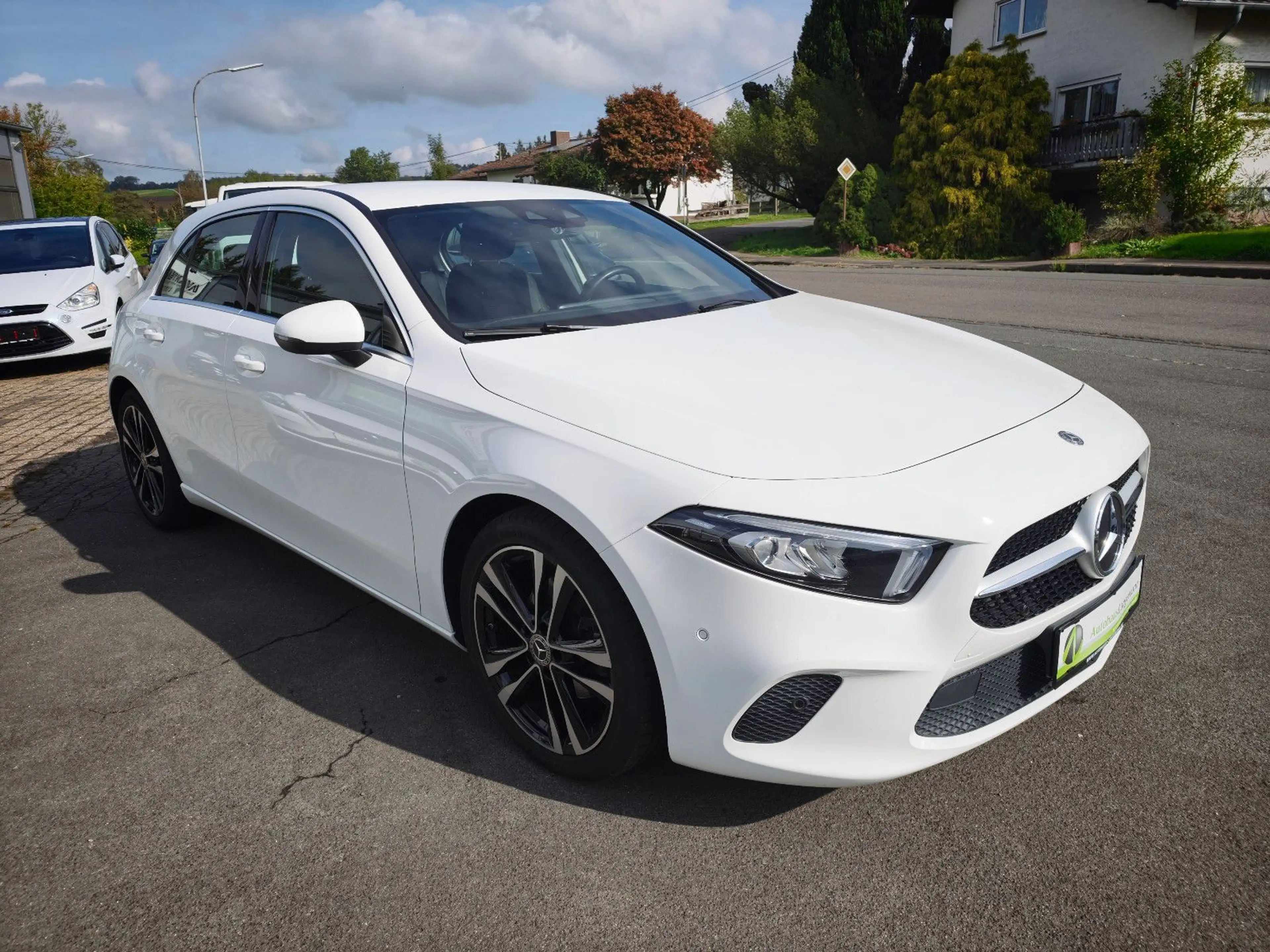 Mercedes-Benz A 180 A180 Edition WIDESCREEN HIGH-LED KAMERA TEILLEDE — photo 4