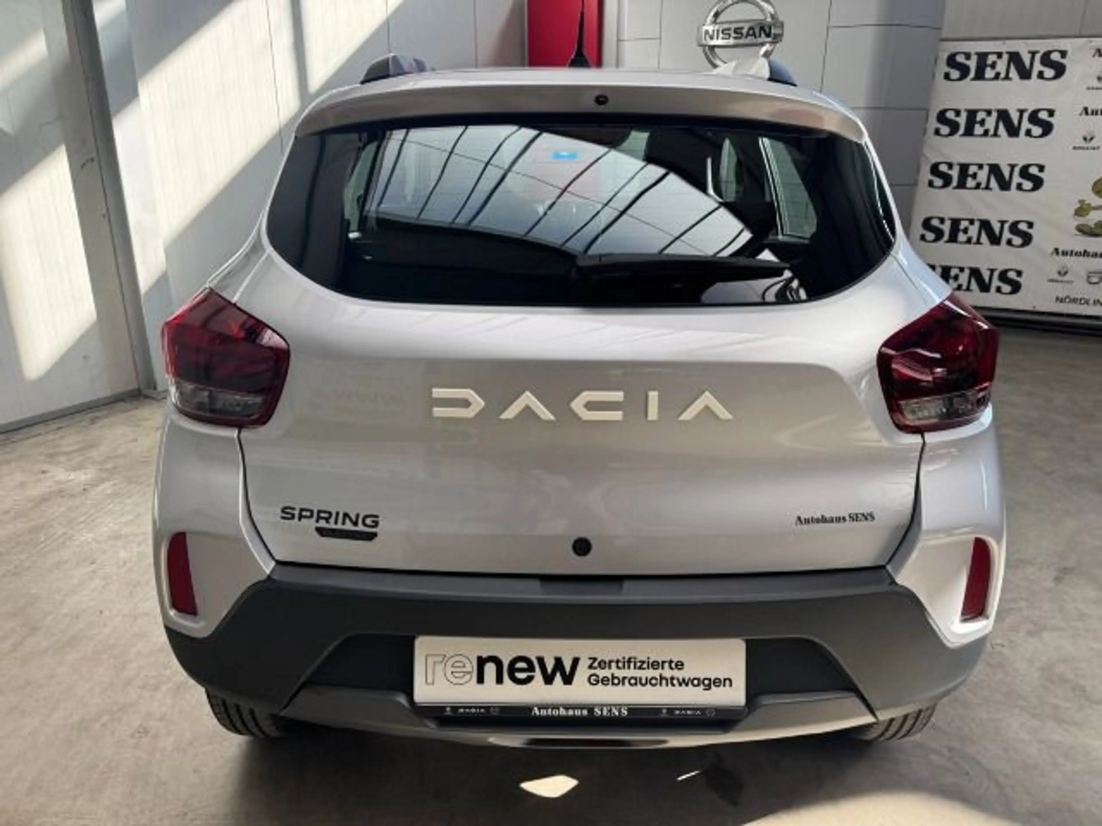 Dacia Spring Electric 45 Essential*Klima*Radio* — photo 6