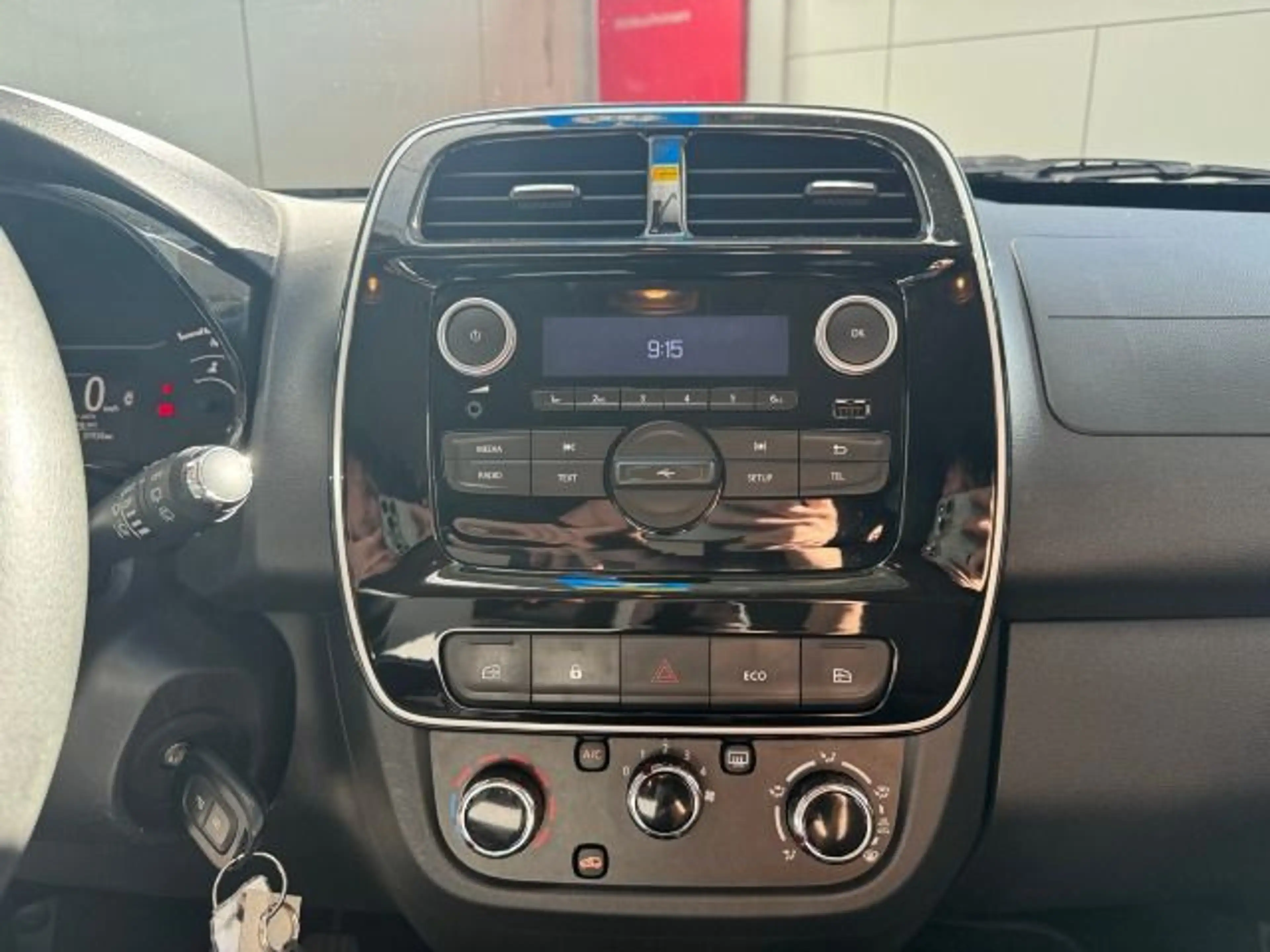 Dacia Spring Electric 45 Essential*Klima*Radio* — photo 13